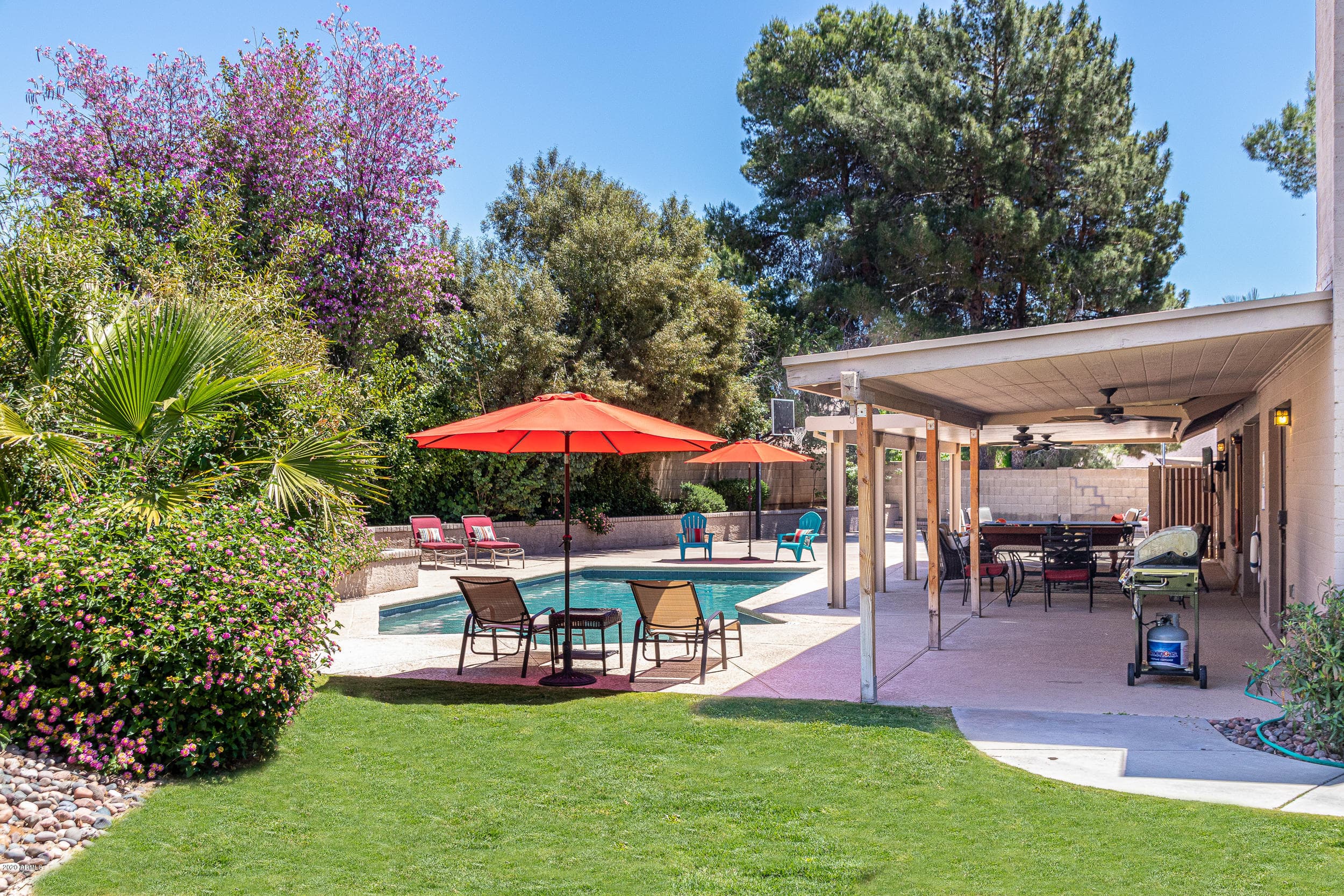5216 E Monte Cristo Avenue — photo 4
