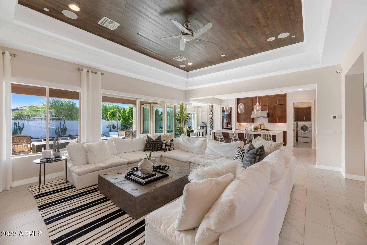 2855 E Los Gatos Drive — photo 6