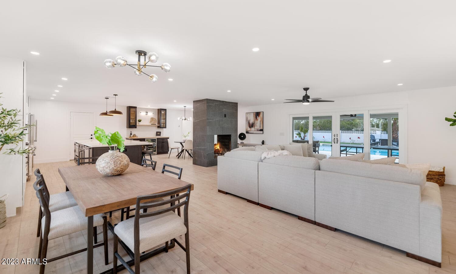5311 N Woodmere Fairway — photo 5