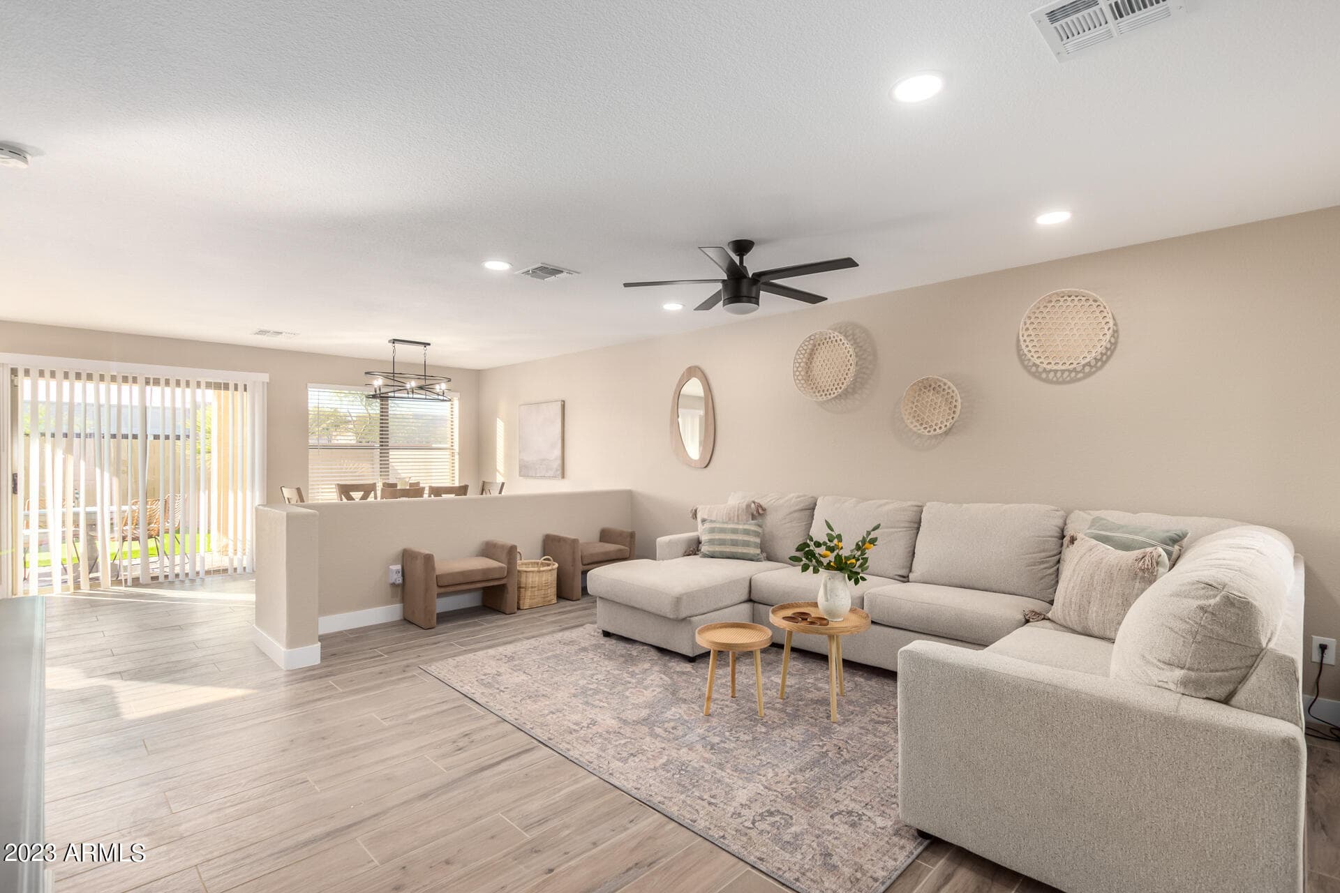 9436 W Terri Lee Drive — photo 4