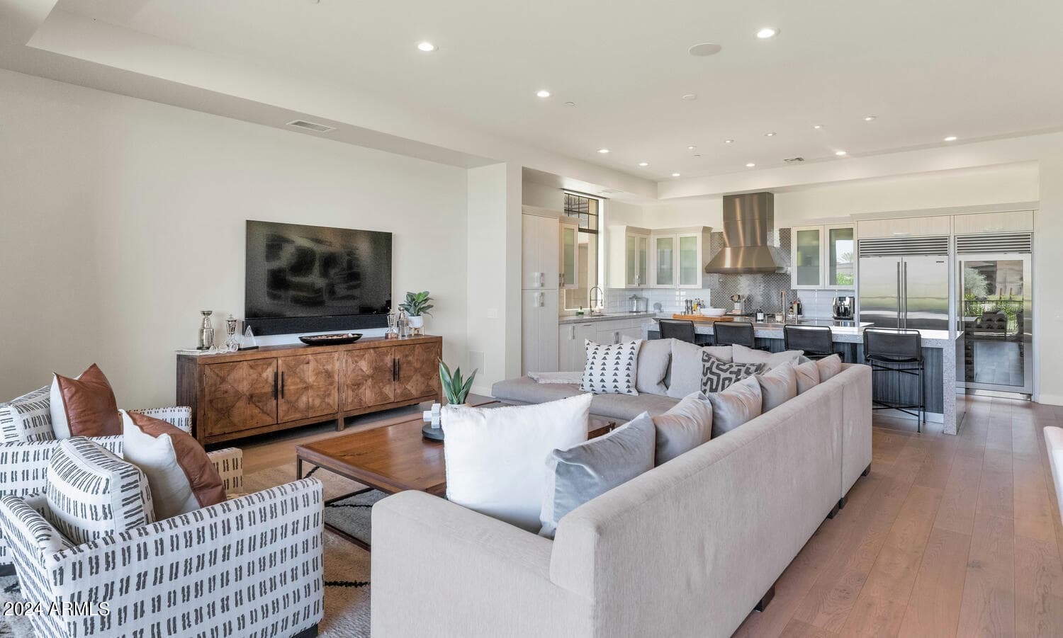 2 E Biltmore Estates Drive 101 — photo 8