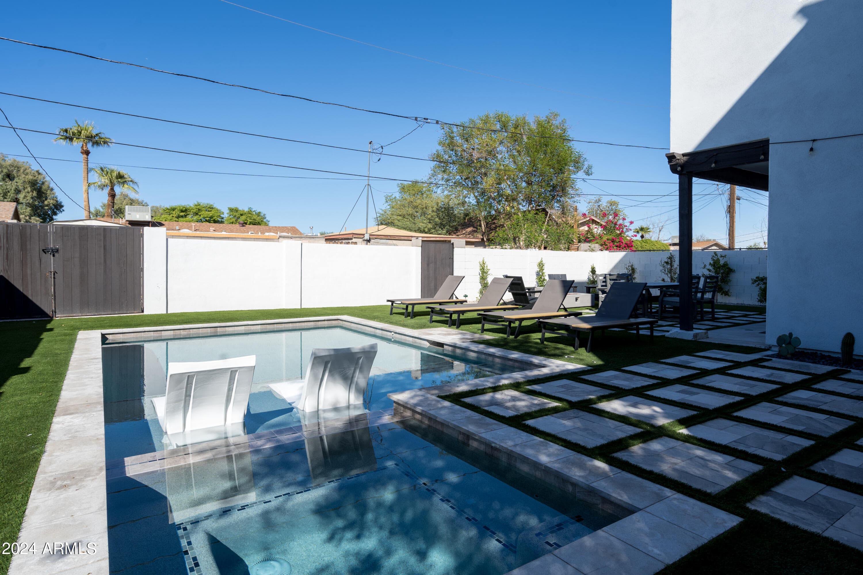 1004 E Tempe Drive — photo 3