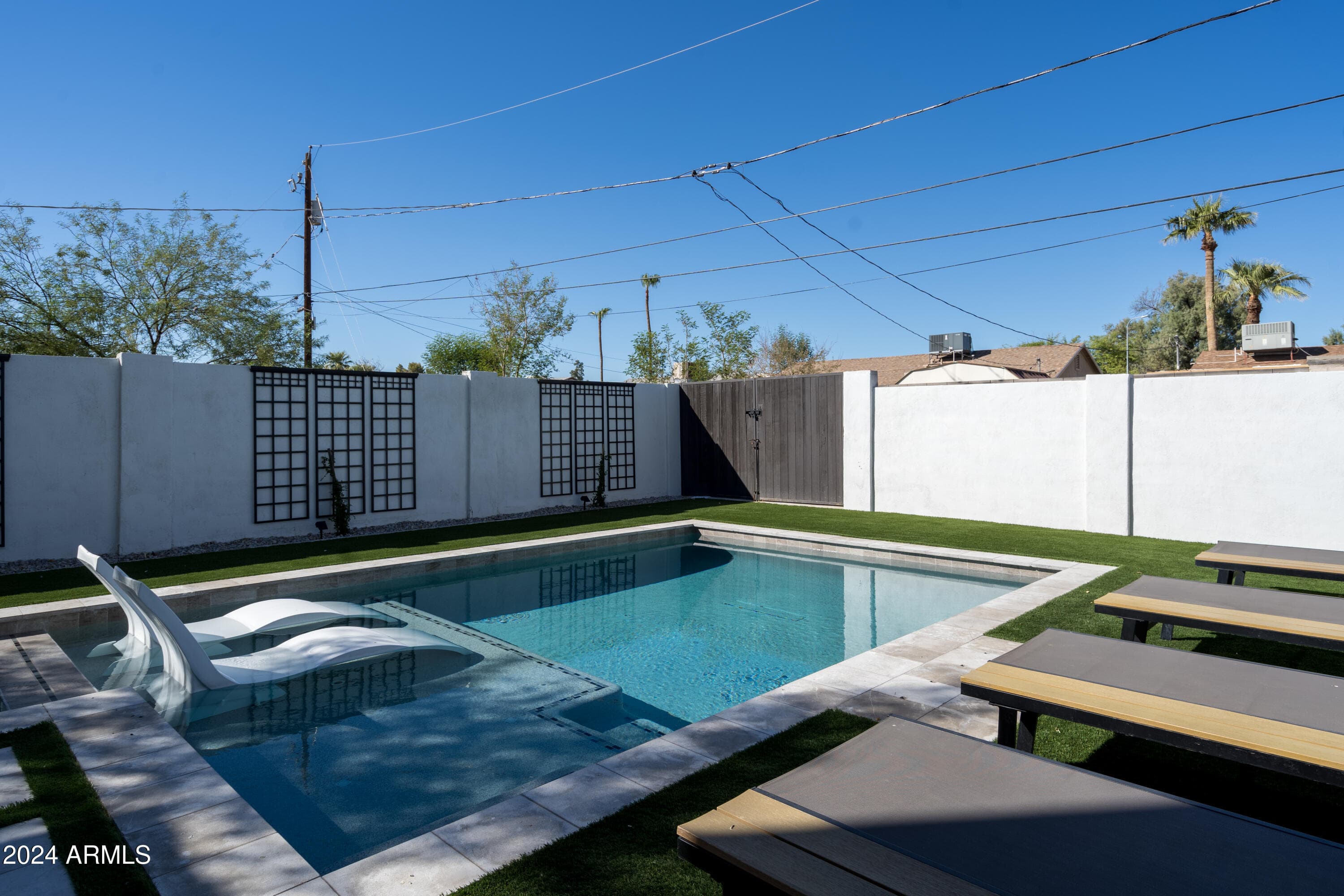 1004 E Tempe Drive — photo 4