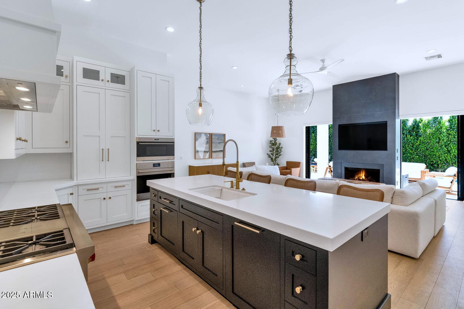4147 E Clarendon Avenue — photo 6