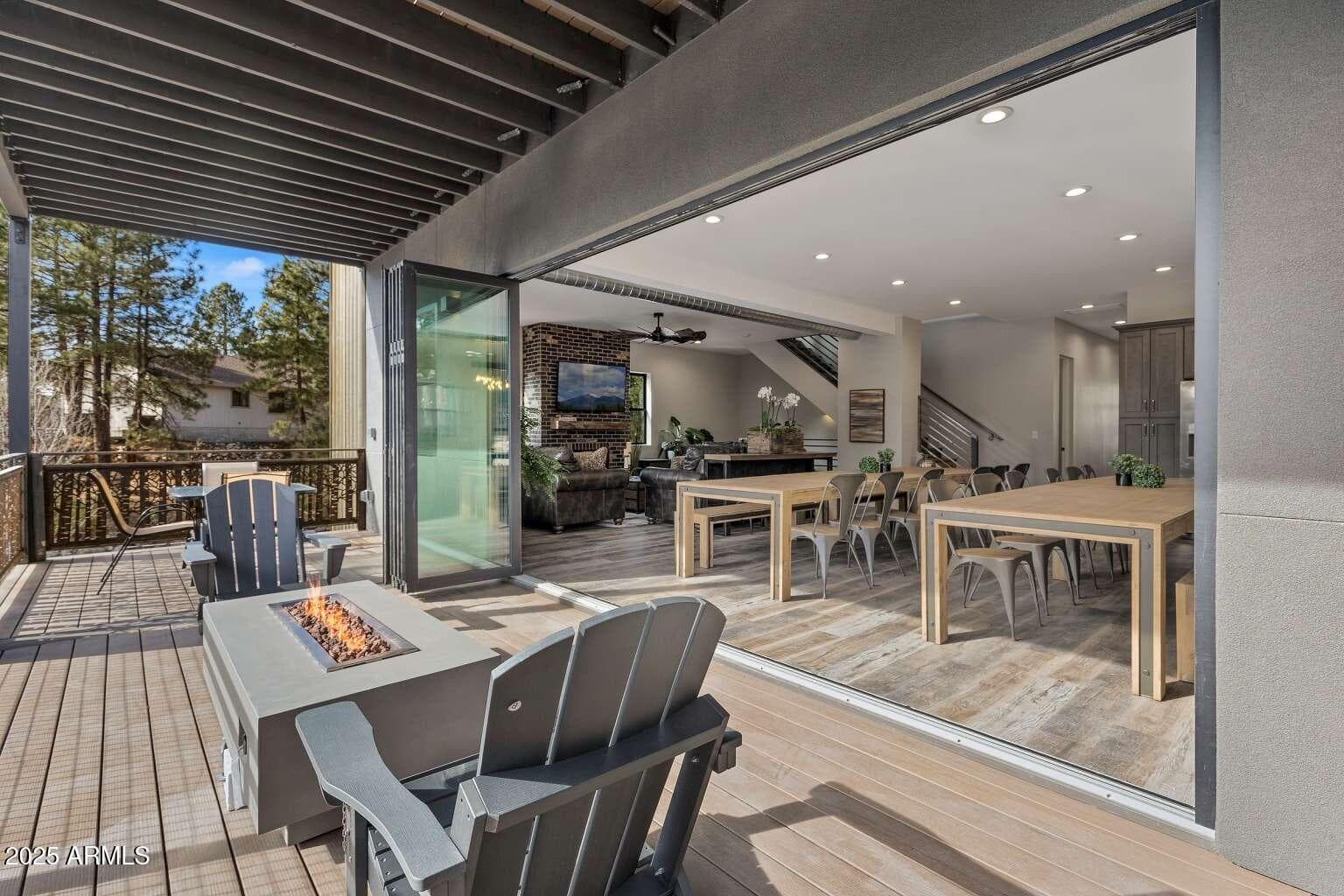 301 S O Leary Street — photo 4