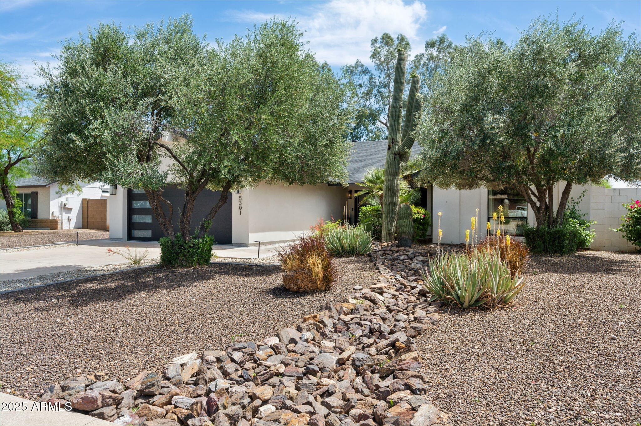 5301 E Tierra Buena Lane — photo 2