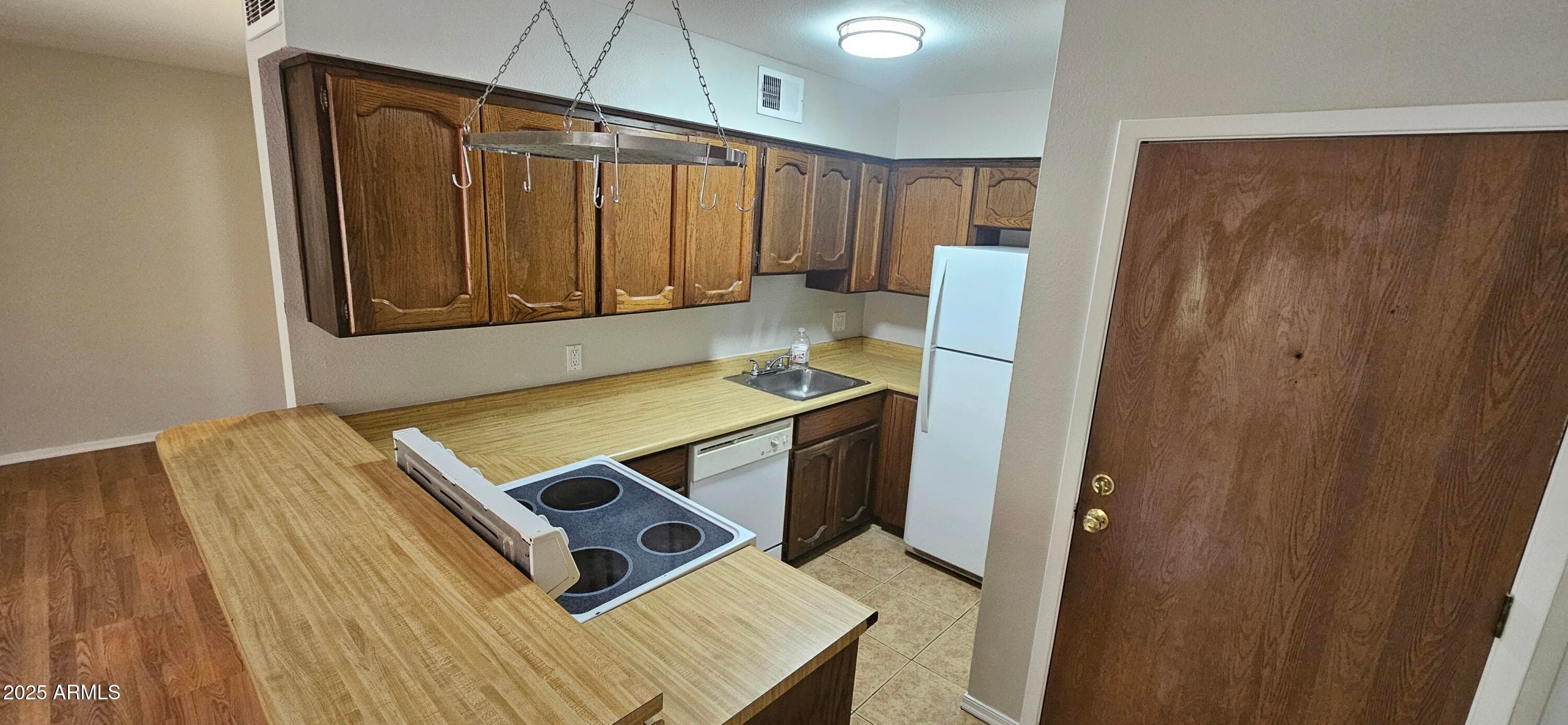 3131 W Cochise Drive 256 — photo 4