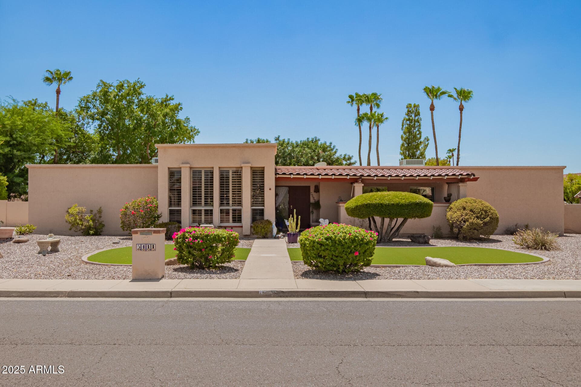 5411 E Acoma Drive, Scottsdale, Arizona