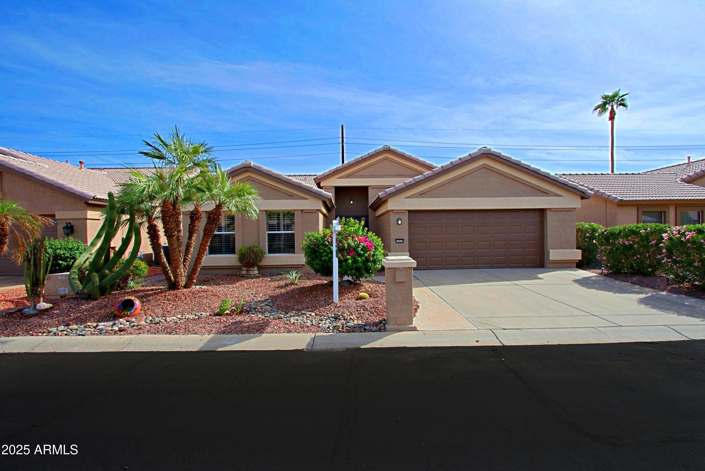 15419 W Verde Lane — photo 2
