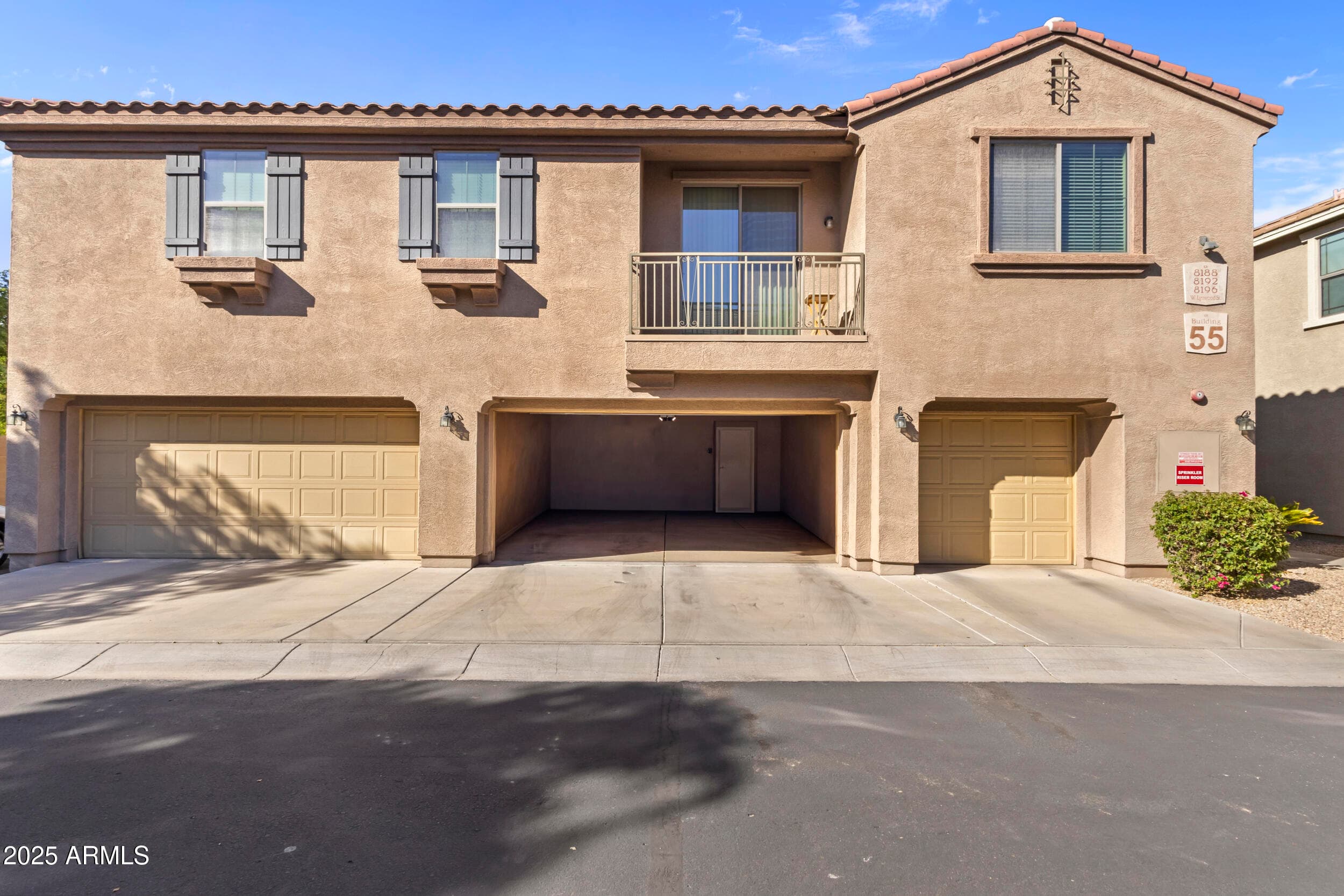 8192 W Lynwood Street, Phoenix, Arizona