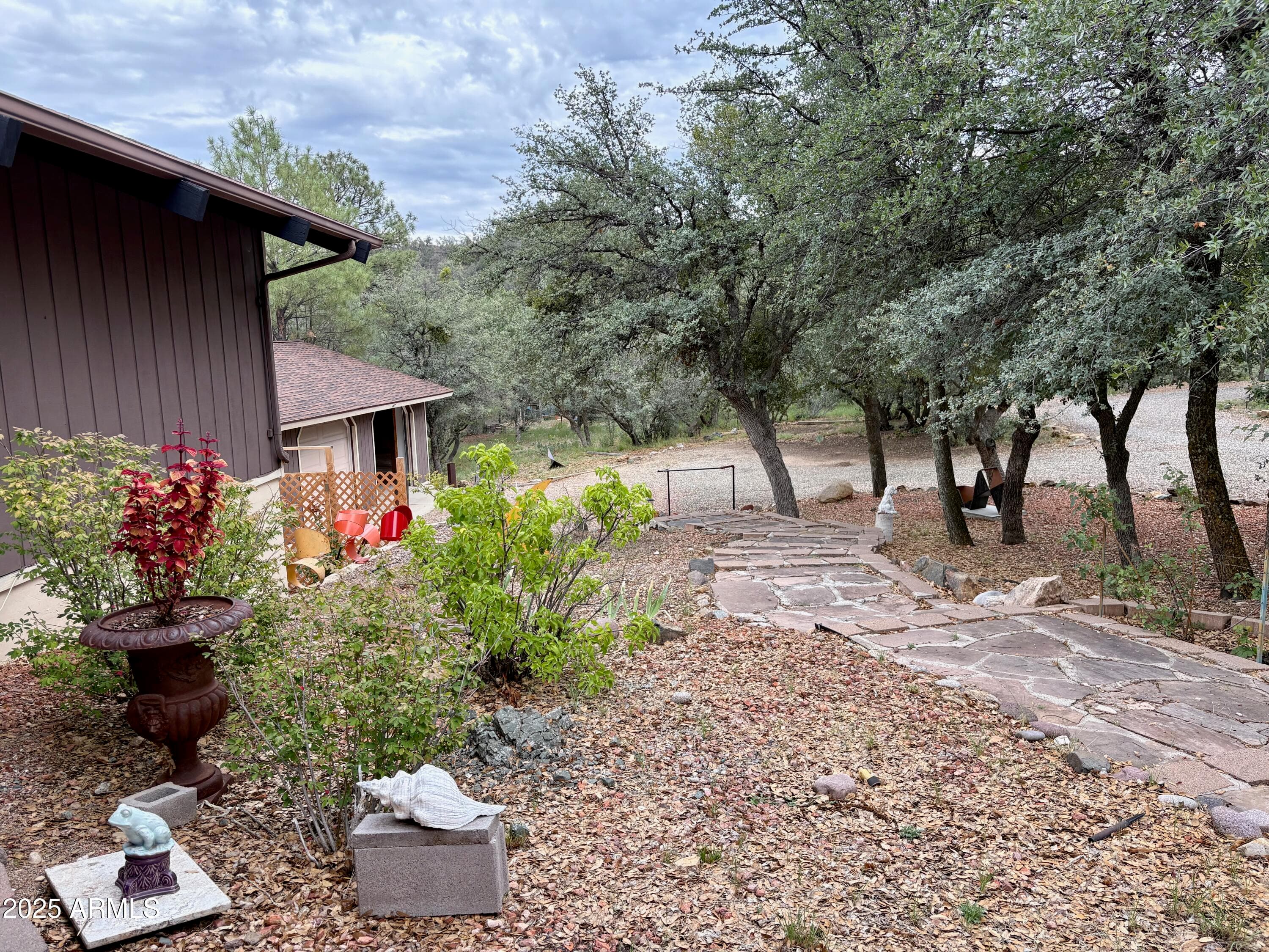 7 Manzanita Court — photo 3