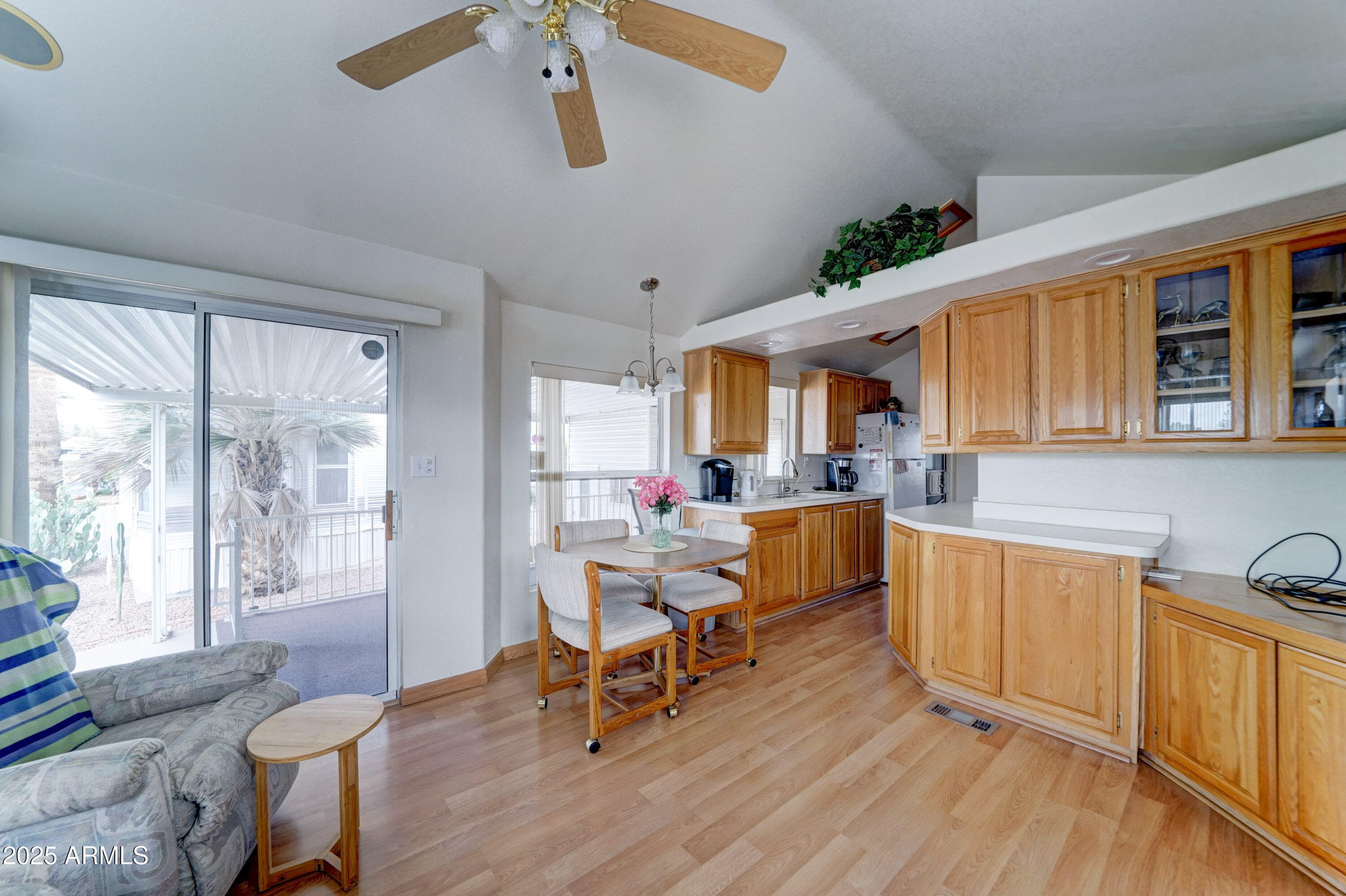 111 S Greenfield Road 552 — photo 4