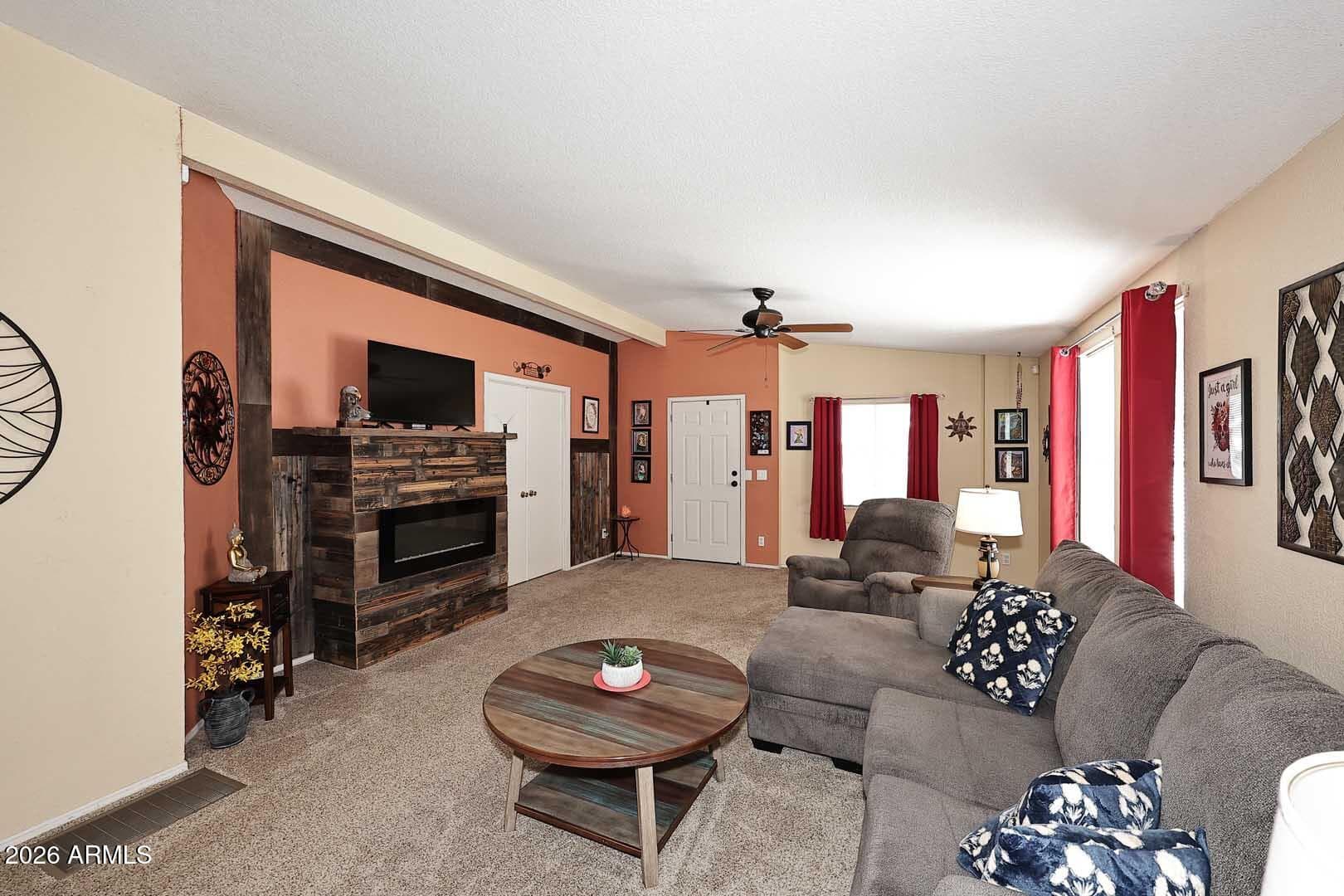 120 N Val Vista Drive 194 — photo 2