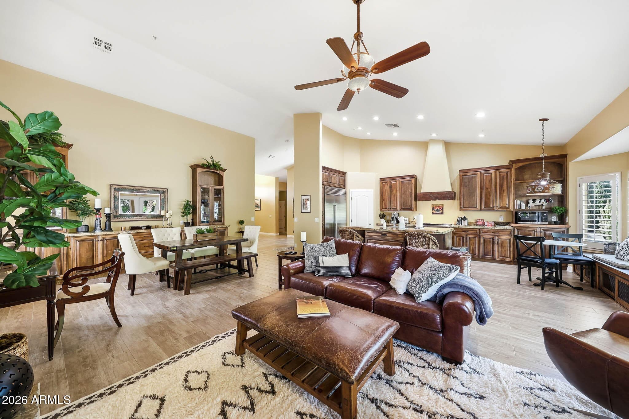 7642 E Hartford Drive — photo 8