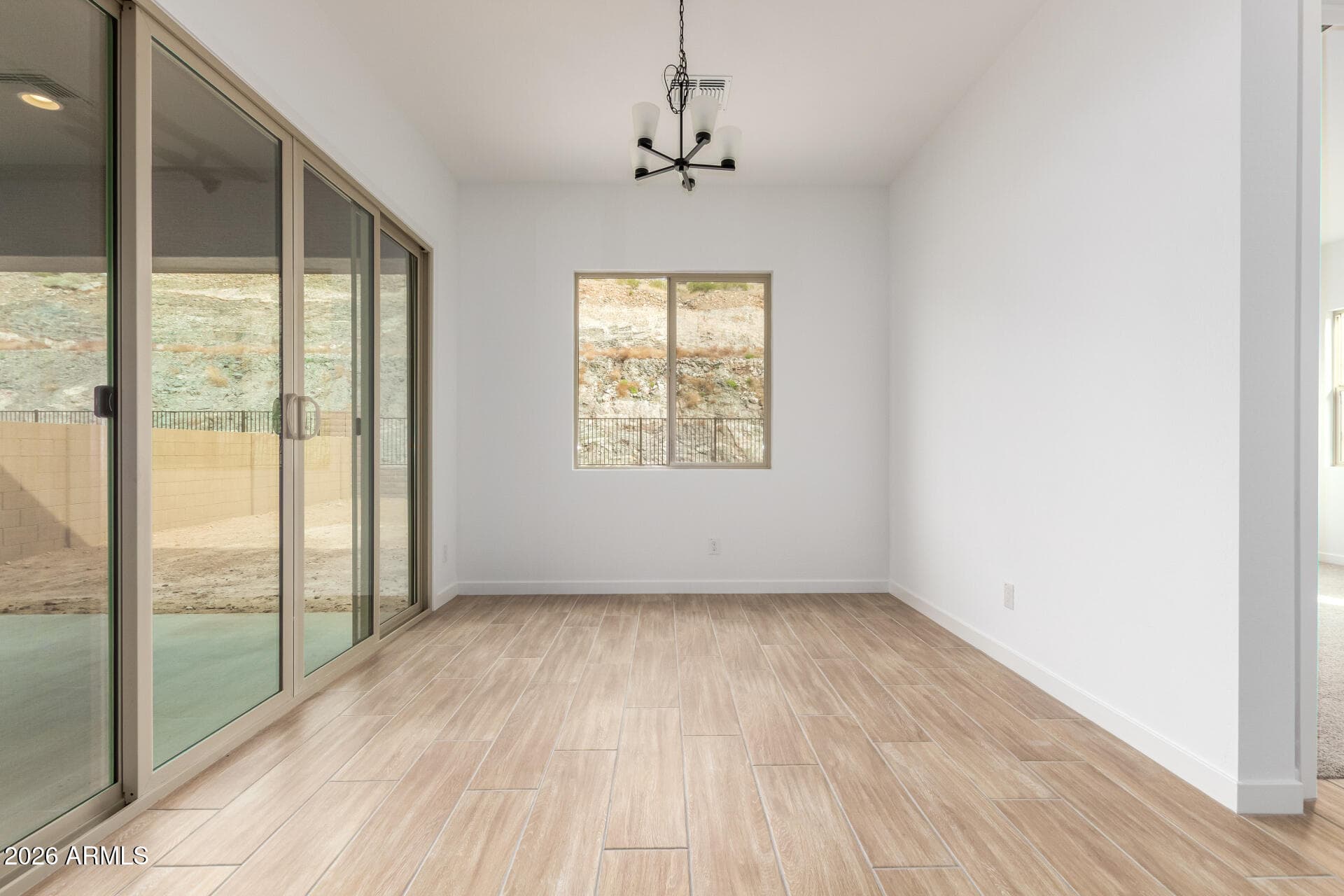16964 W Desert Lane — photo 4