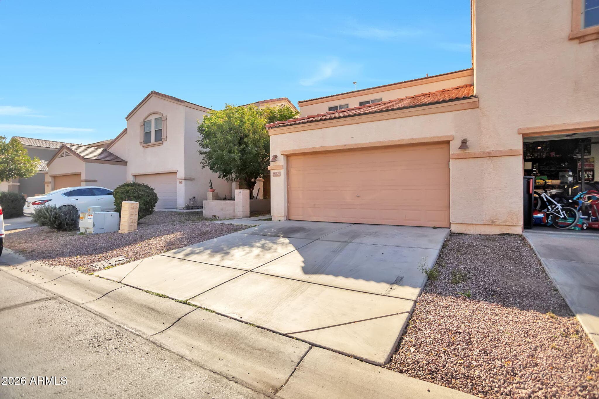 7051 W Lincoln Street — photo 3