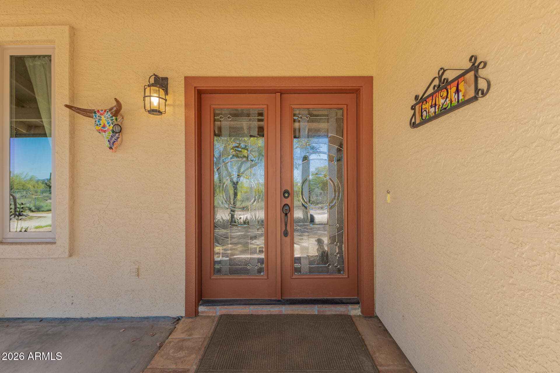 6421 E Gloria Lane — photo 2