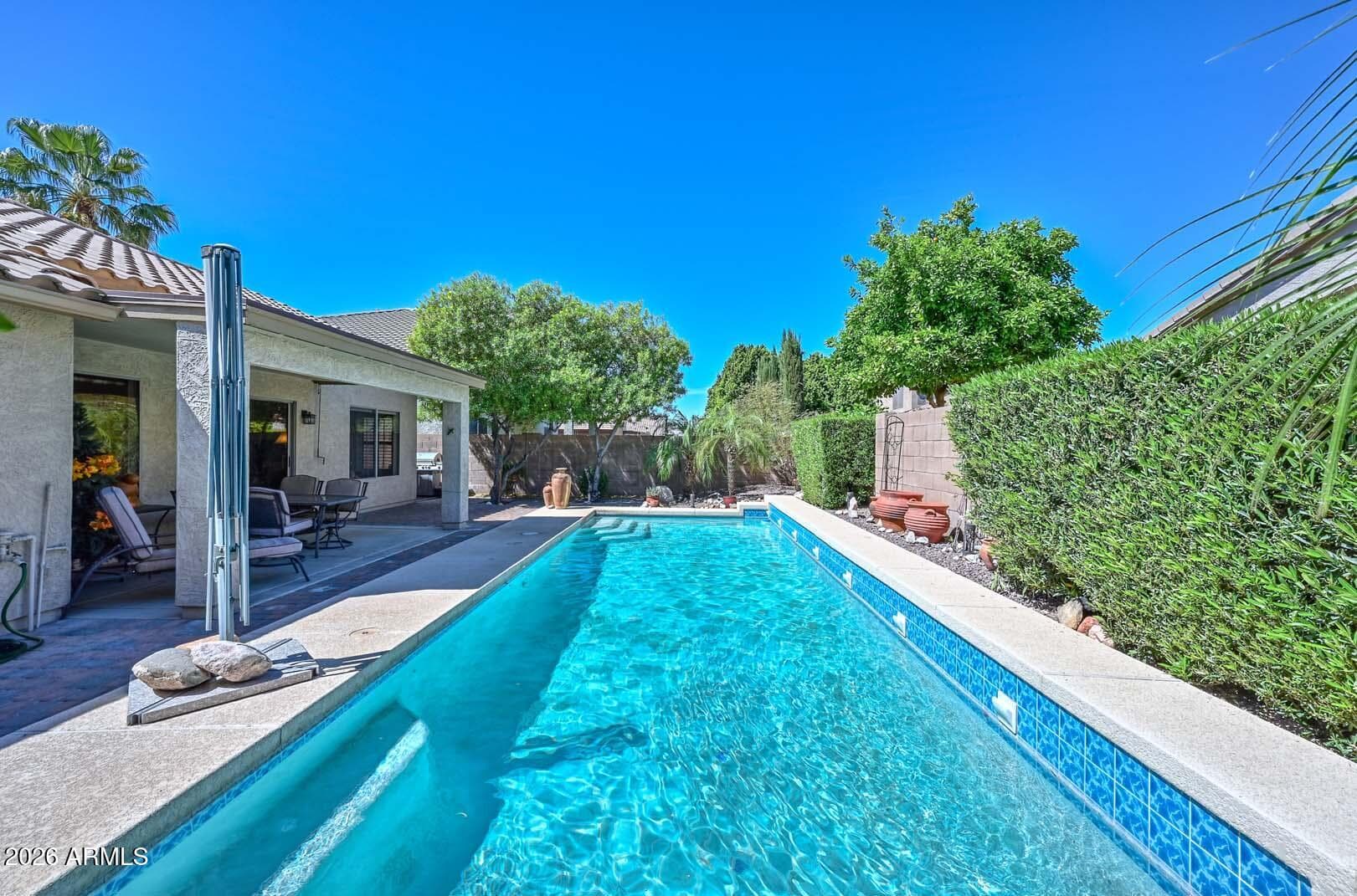 9206 W Lone Cactus Drive — photo 8