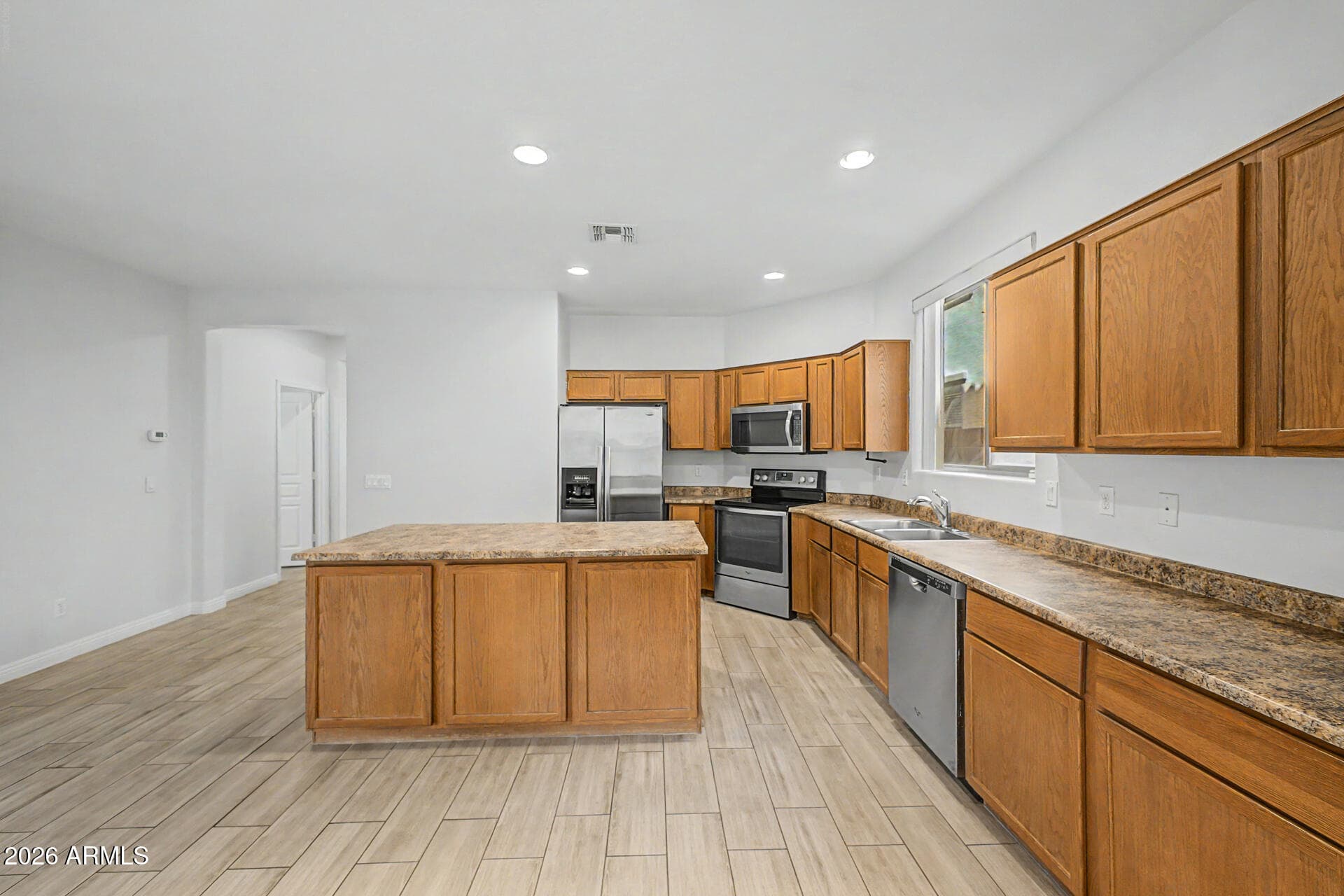 3887 E Claxton Avenue — photo 4