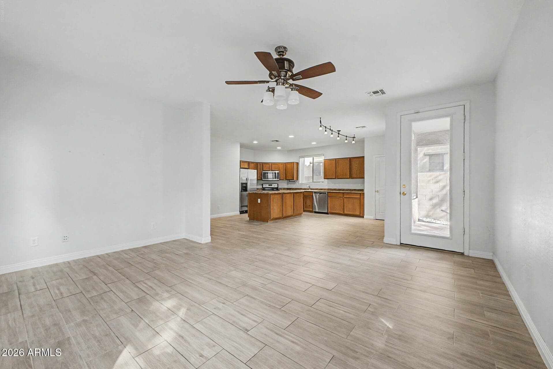 3887 E Claxton Avenue — photo 6