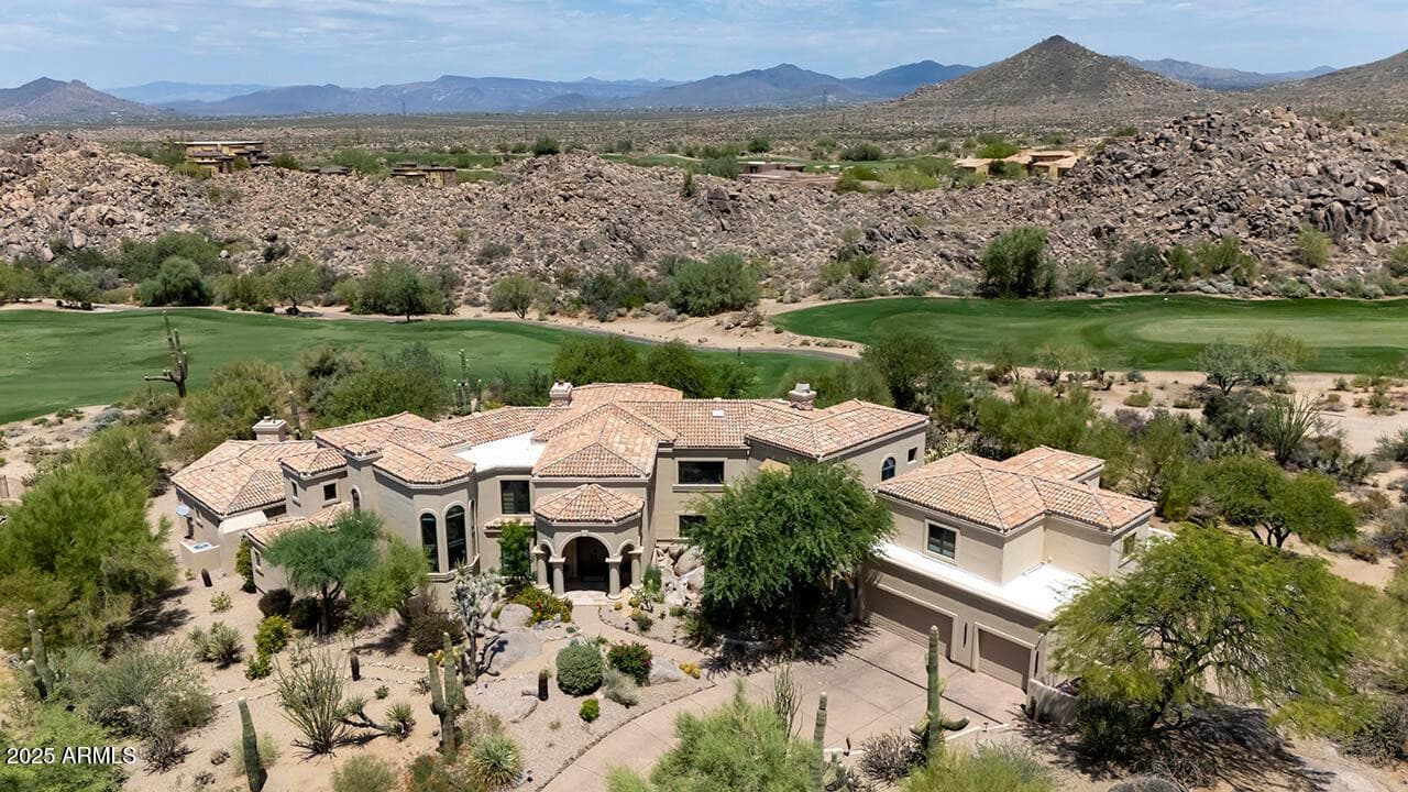 10420 E Morning Vista Lane