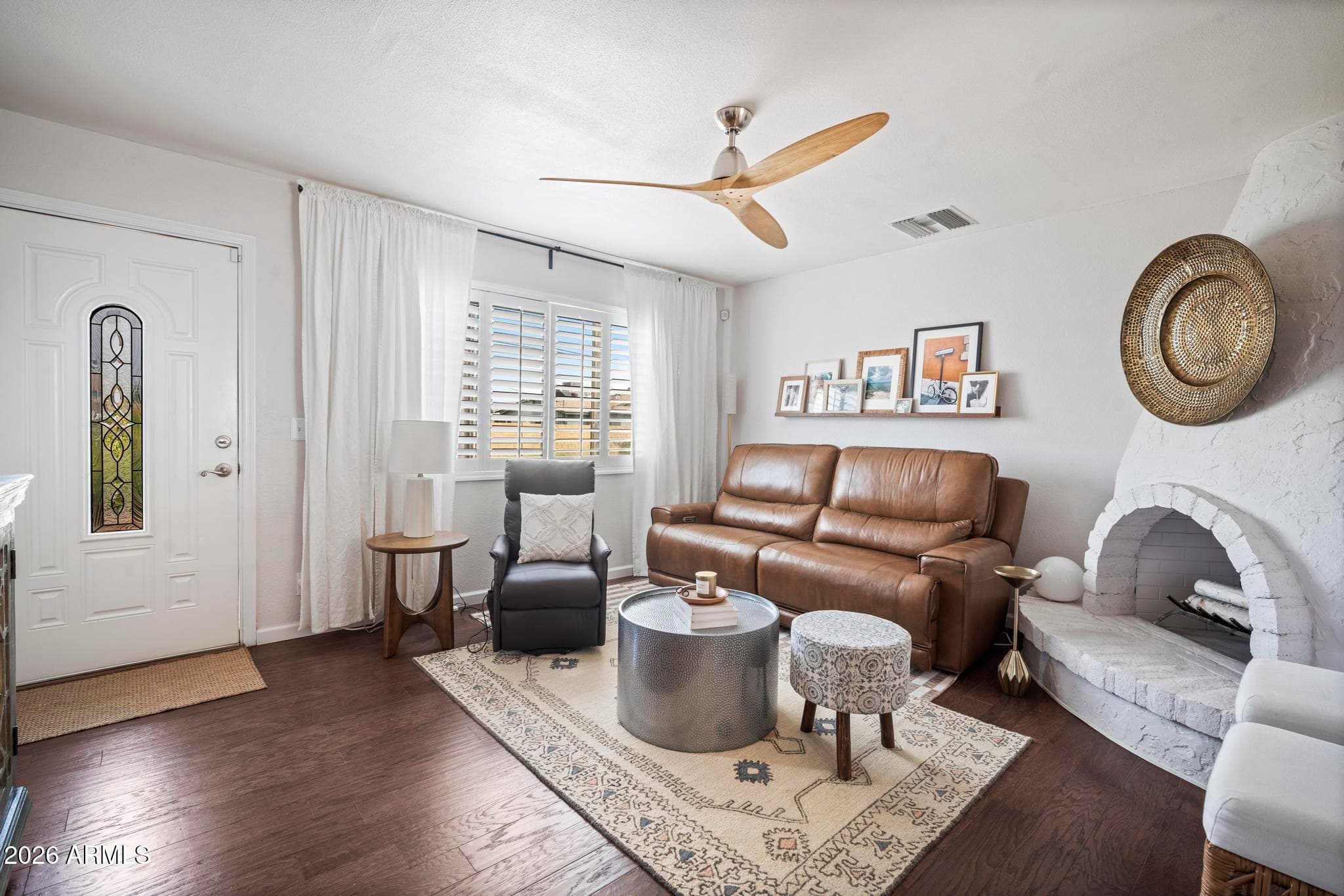 720 N 72nd Place — photo 4