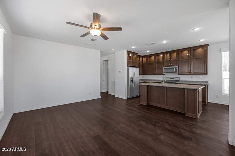 10201 N 99th Avenue 104 — photo 4