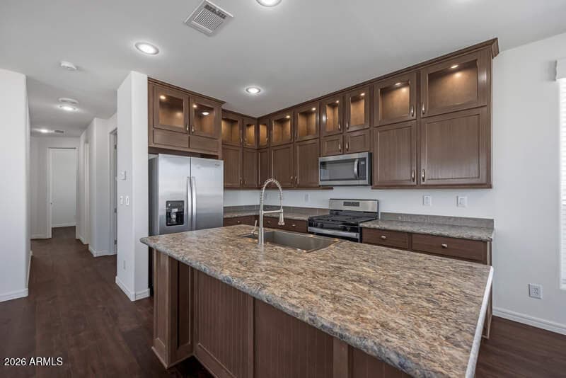 10201 N 99th Avenue 104 — photo 7