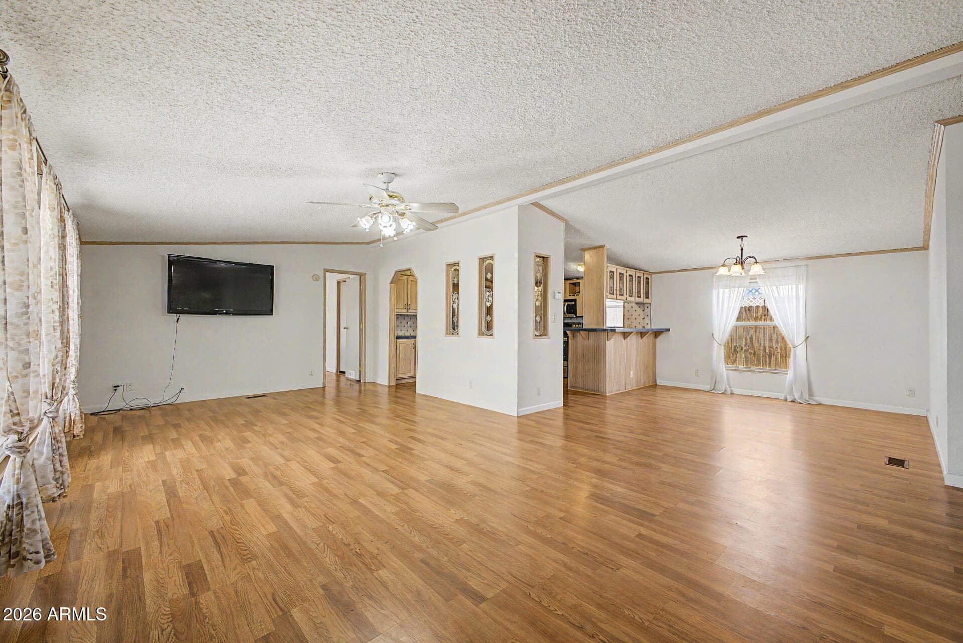 10951 N 91st Avenue 101 — photo 3