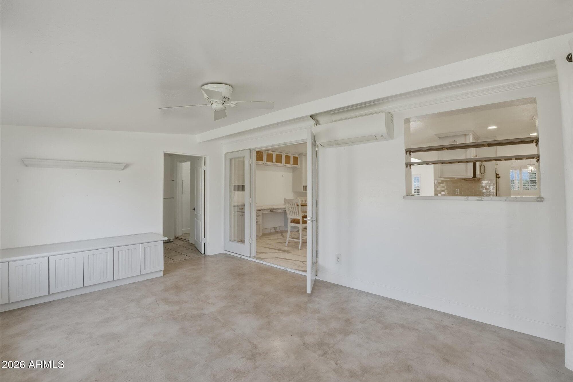 1532 W Loma Lane — photo 8