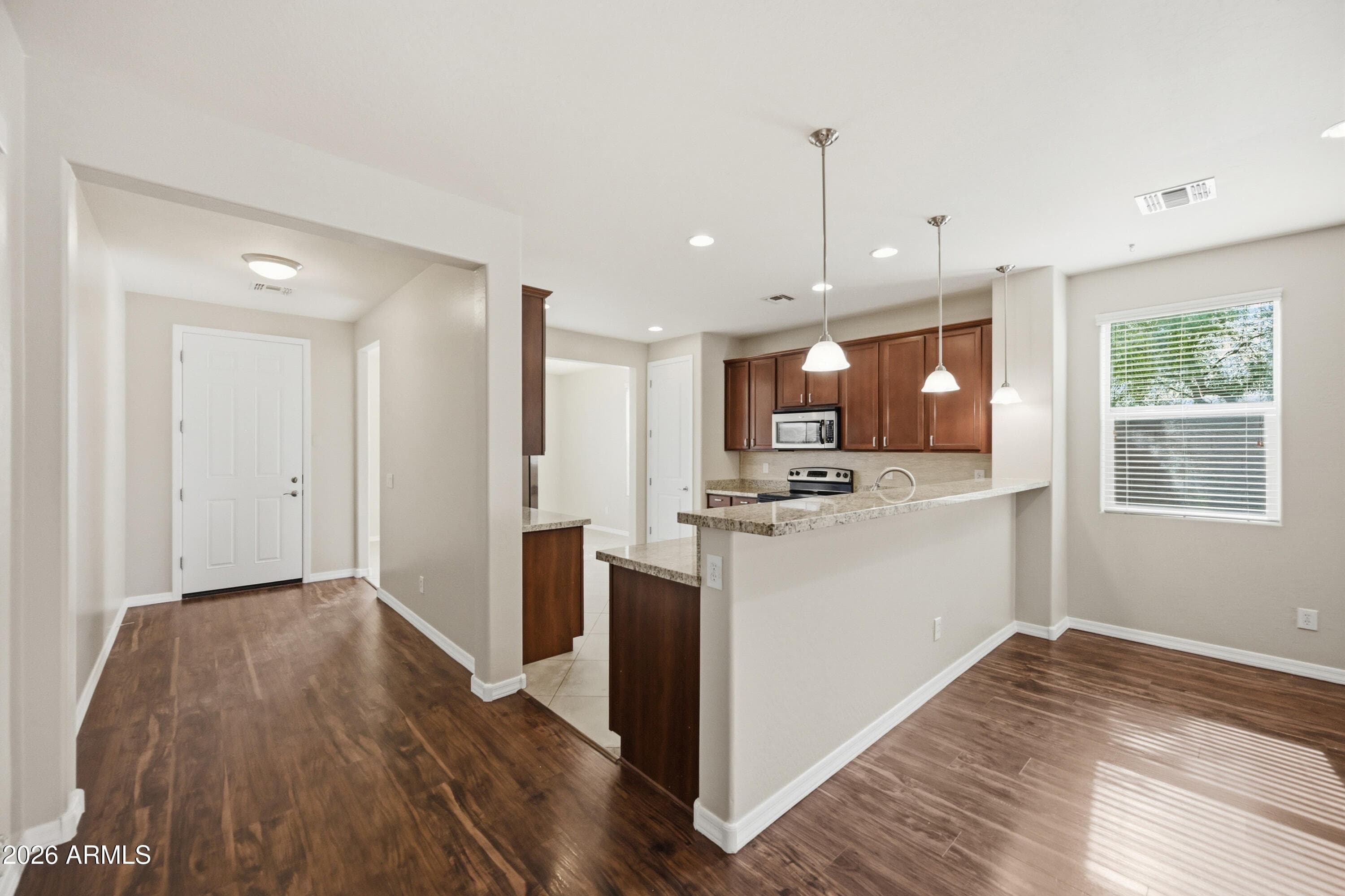 16152 W Desert Flower Drive — photo 3