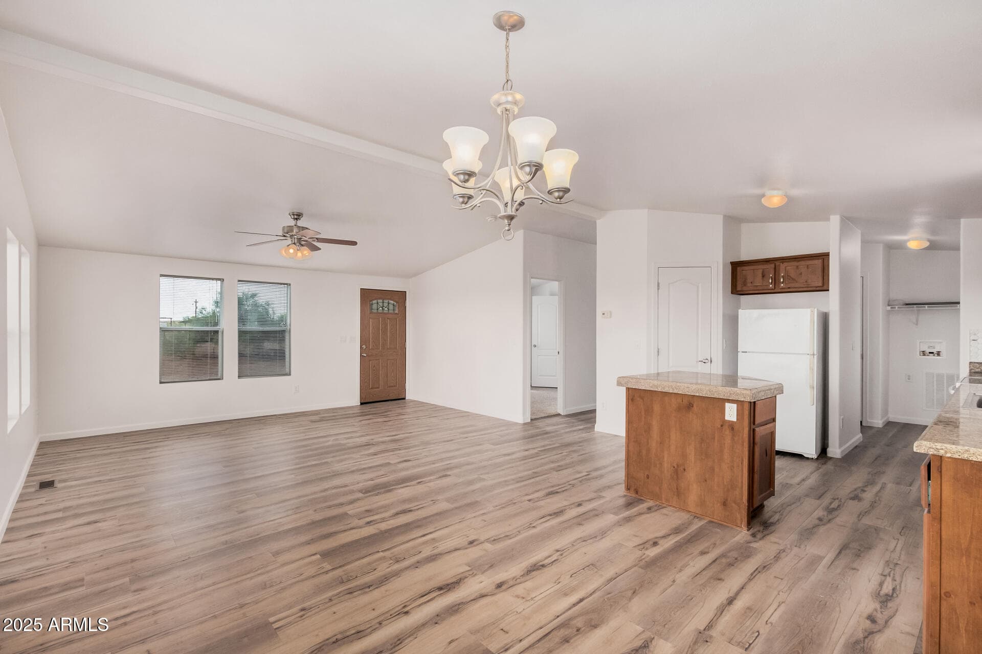16619 W Windstone Trail — photo 7