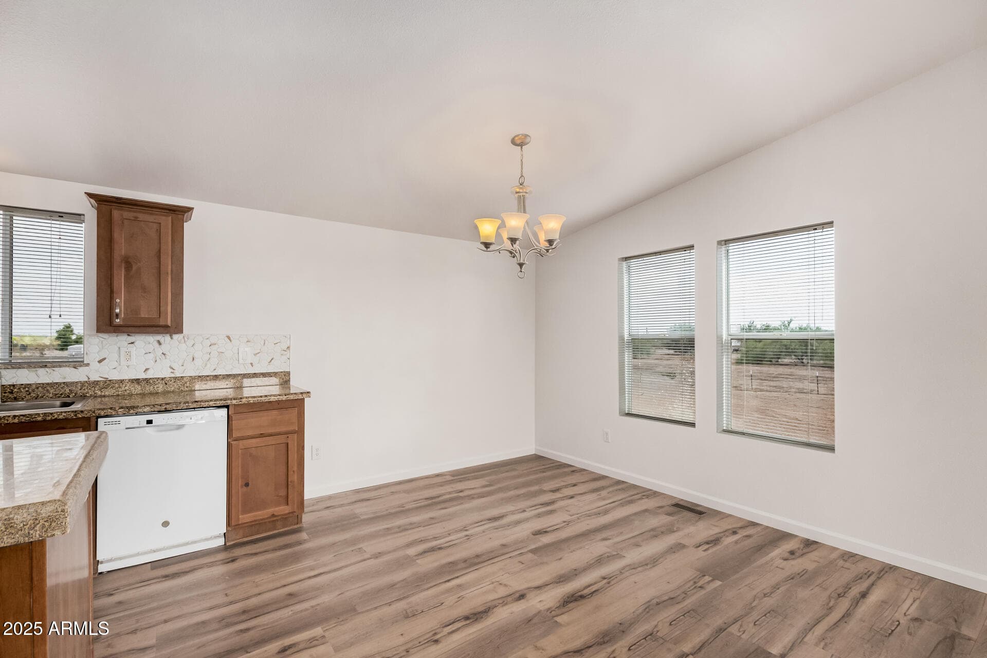 16619 W Windstone Trail — photo 8