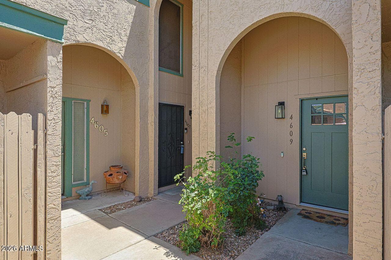 4607 W Continental Drive — photo 2