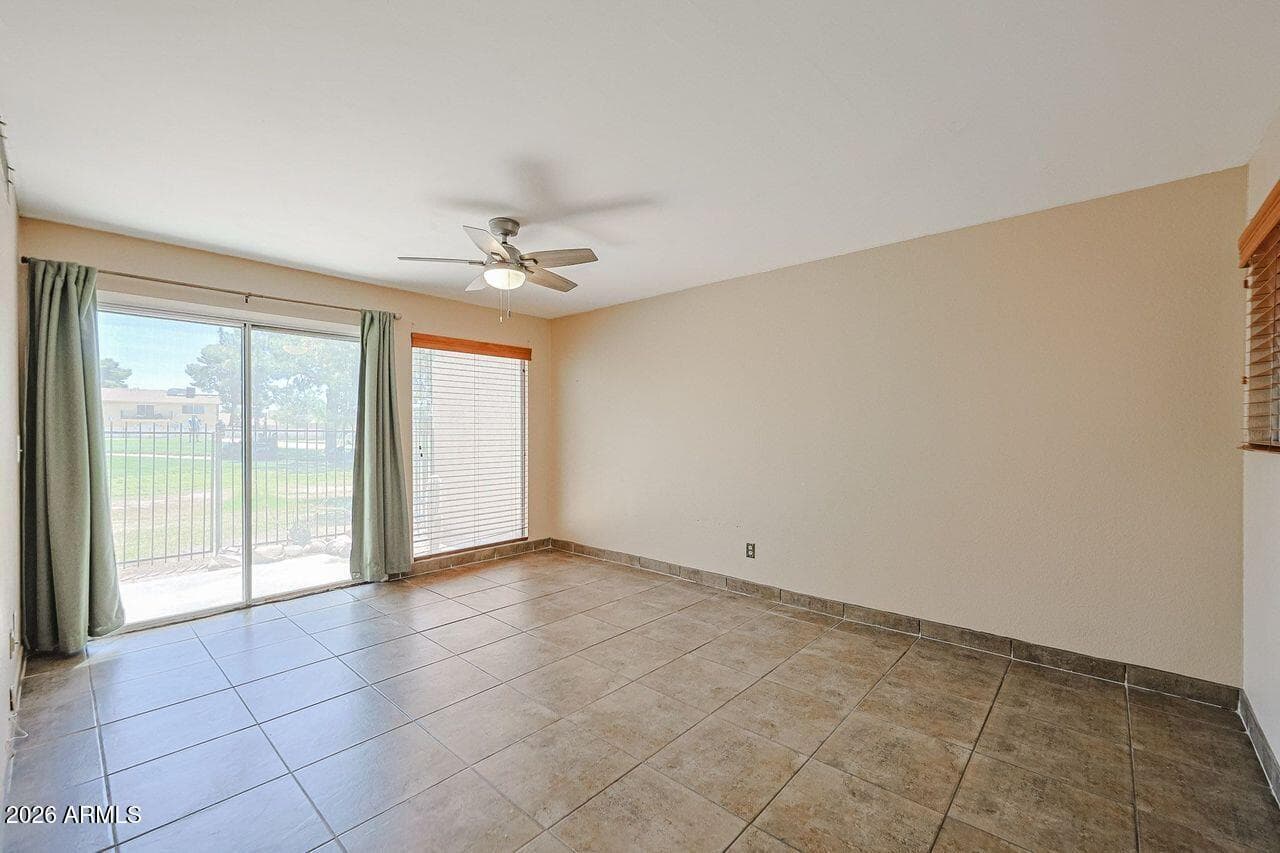 4607 W Continental Drive — photo 5
