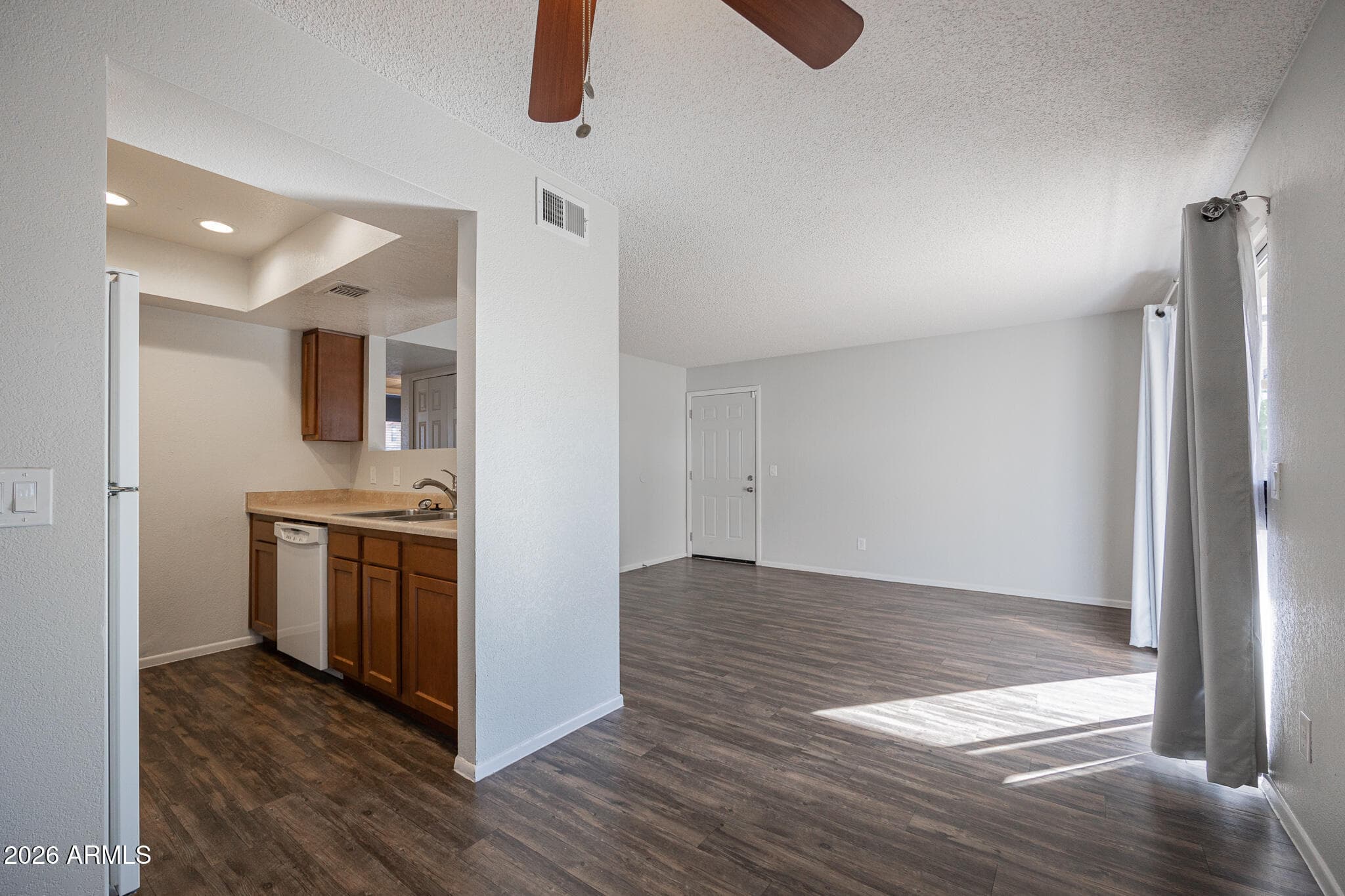 616 S Hardy Drive 124 — photo 8
