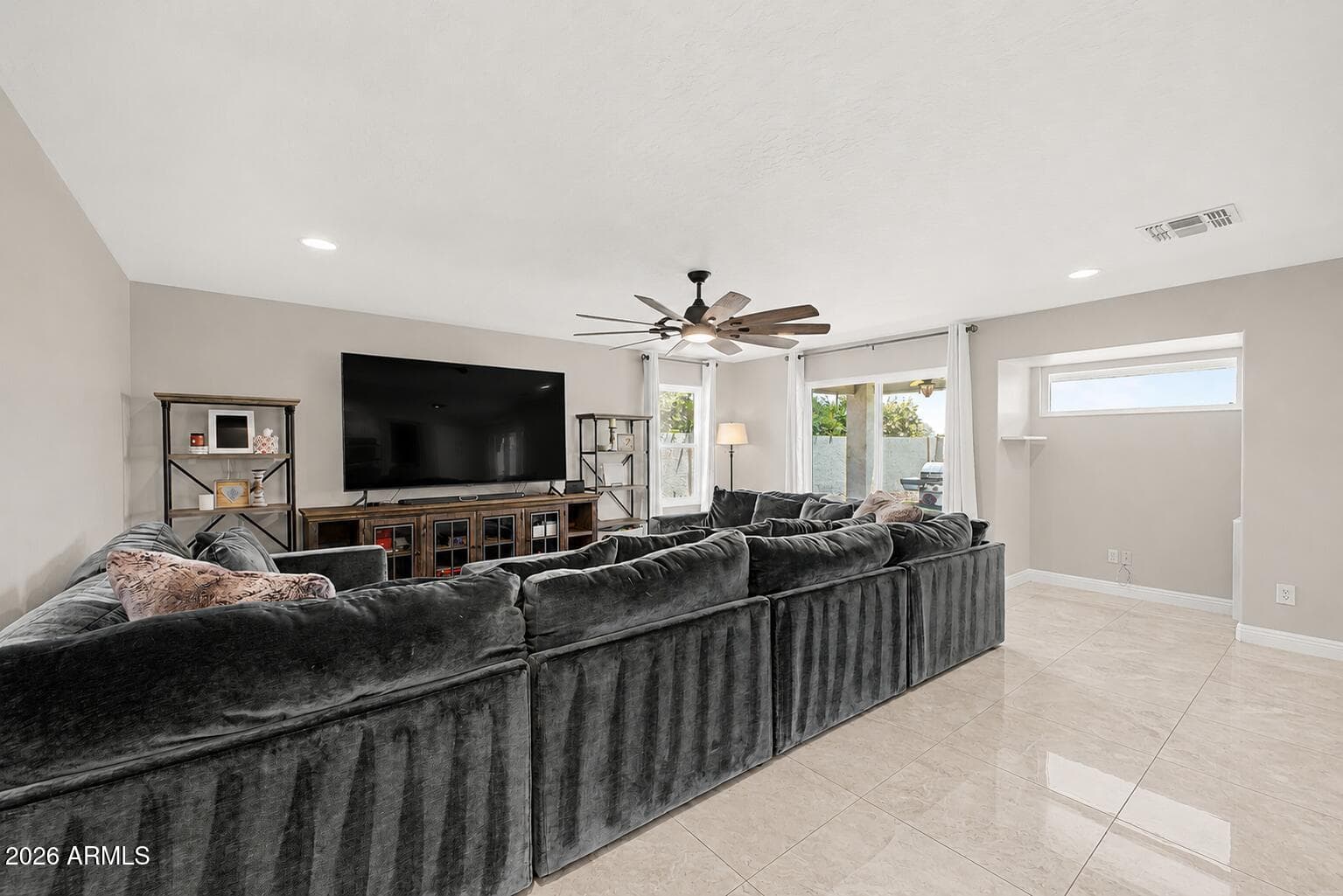 2535 E Saratoga Street — photo 5