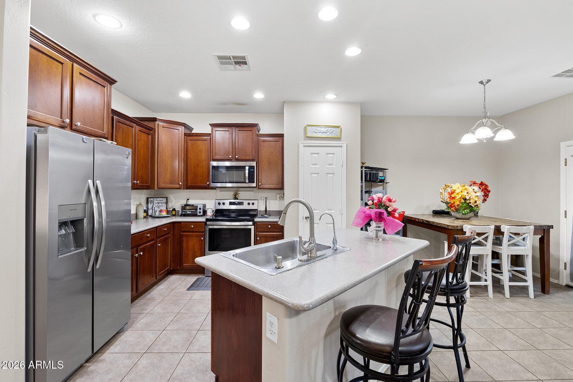 16584 W Harrison Street — photo 3