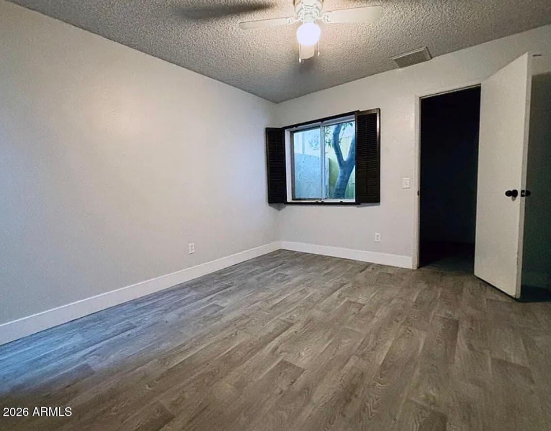 4766 W Palmaire Avenue — photo 6