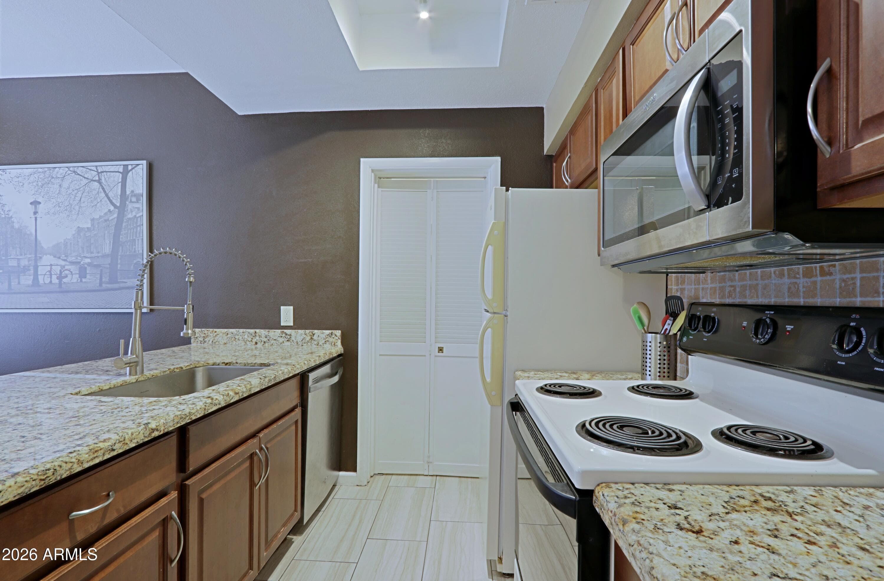 1245 W 1st Street 125 — photo 7