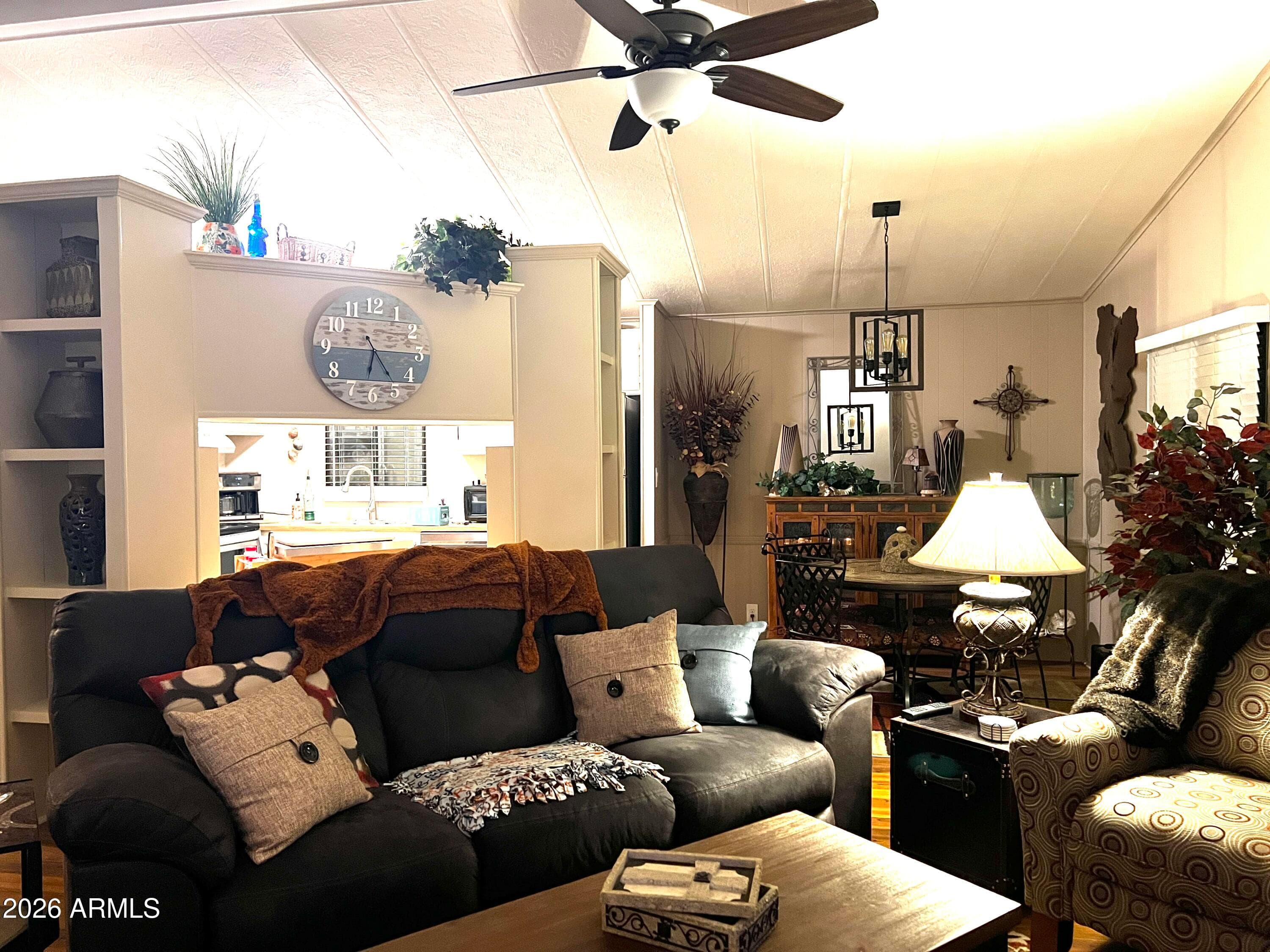 4065 E University Drive 423 — photo 3