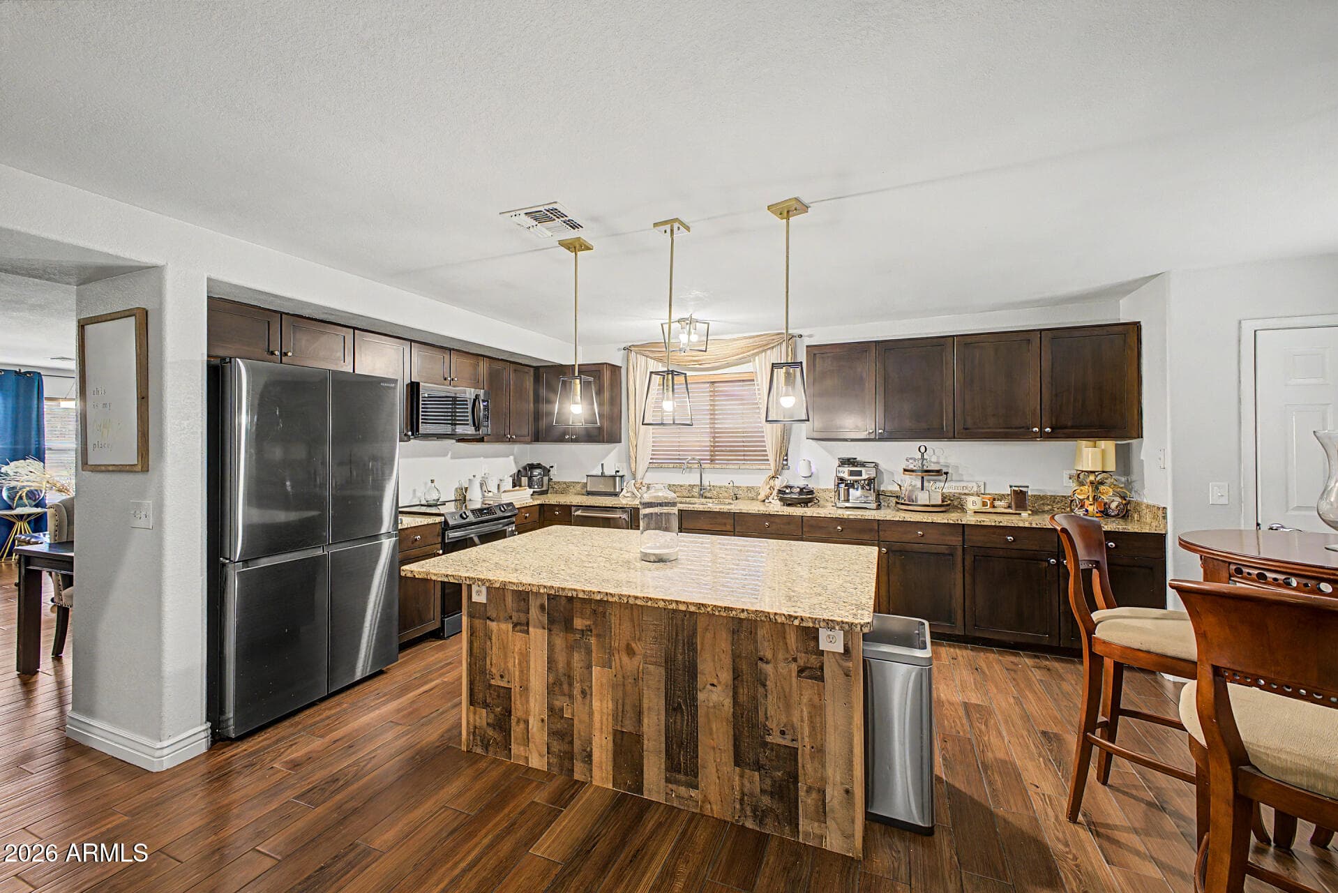 2165 S Luther Avenue — photo 8