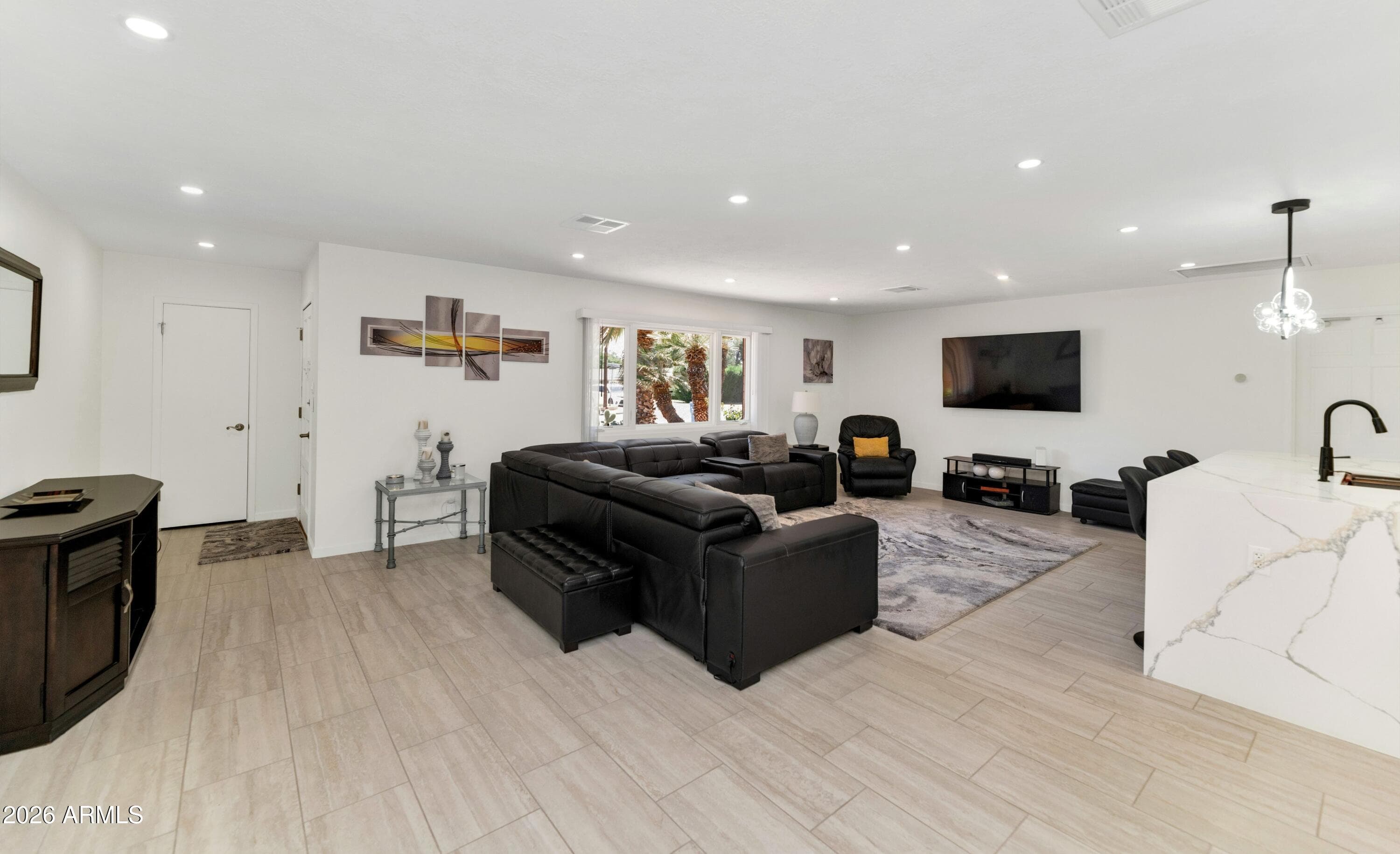 4406 N Dromedary Road — photo 3