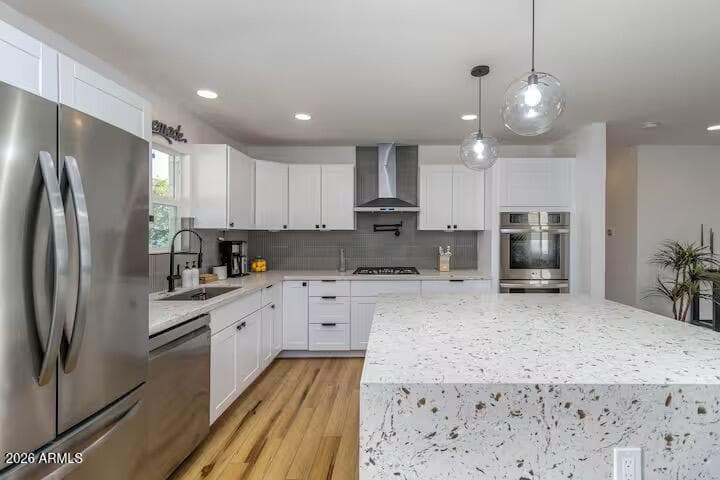 2026 W Rancho Drive — photo 4
