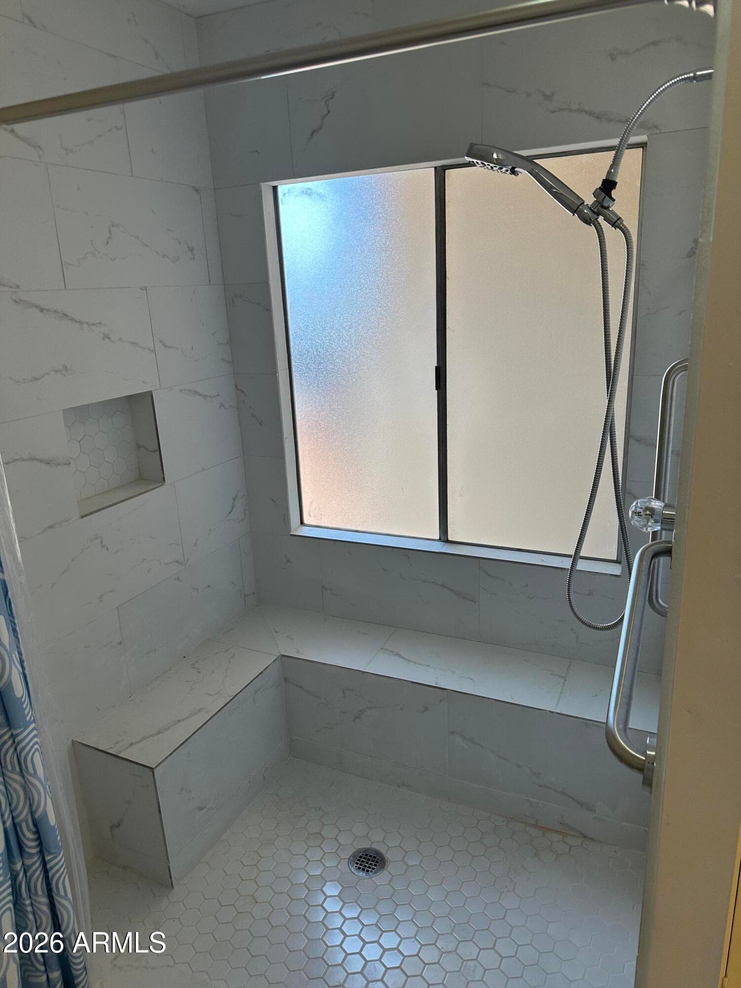 3507 E Sandra Terrace — photo 4