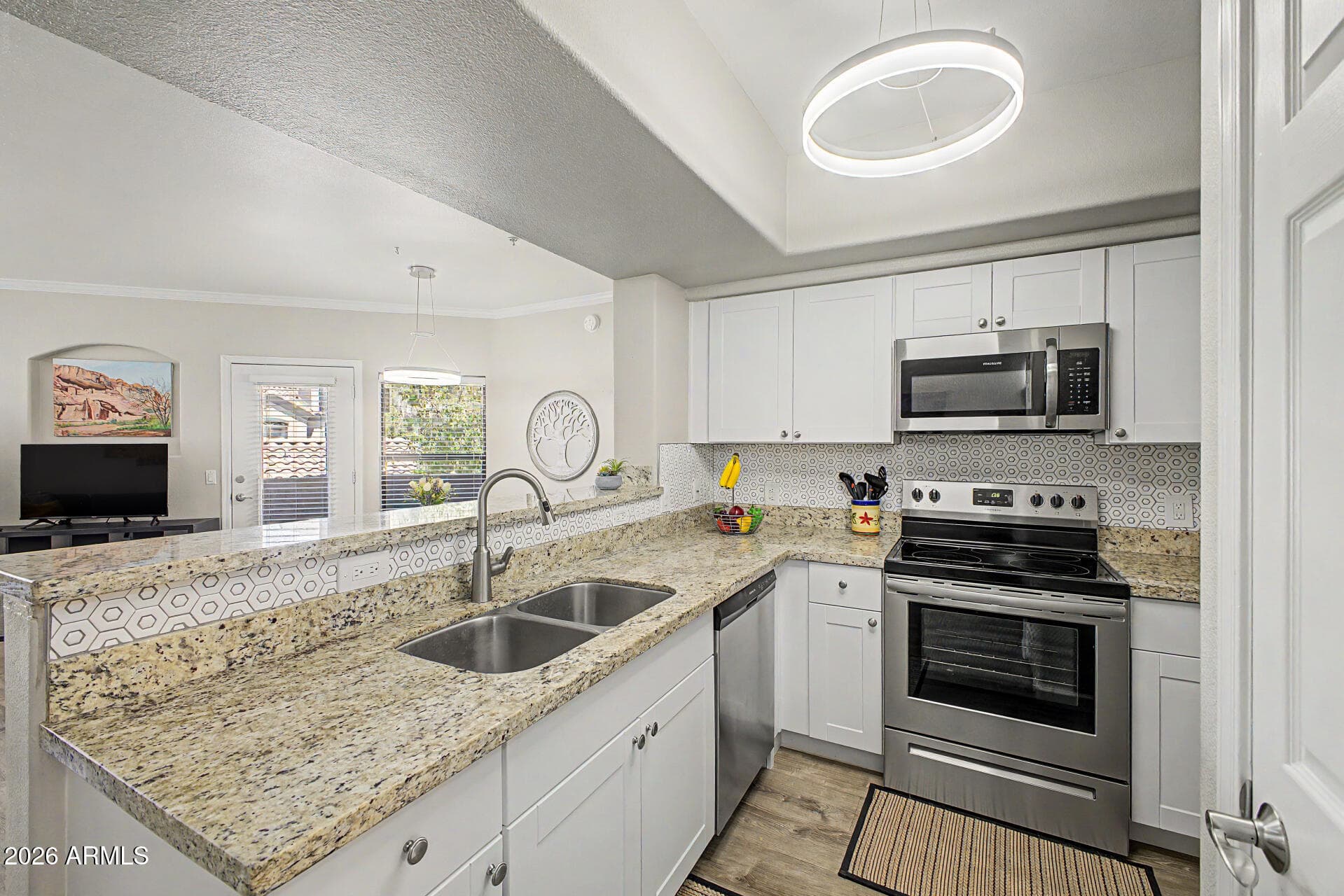 15095 N Thompson Peak Parkway 2090 — photo 2