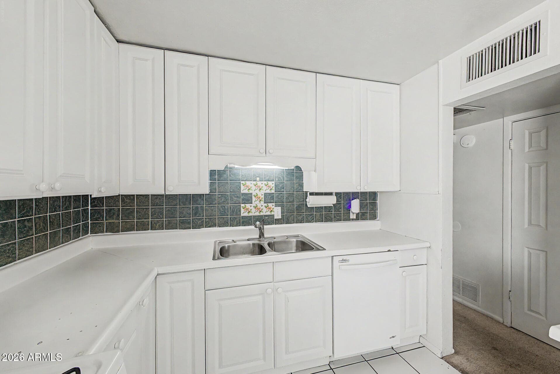 620 E Vista Del Cerro Drive — photo 7