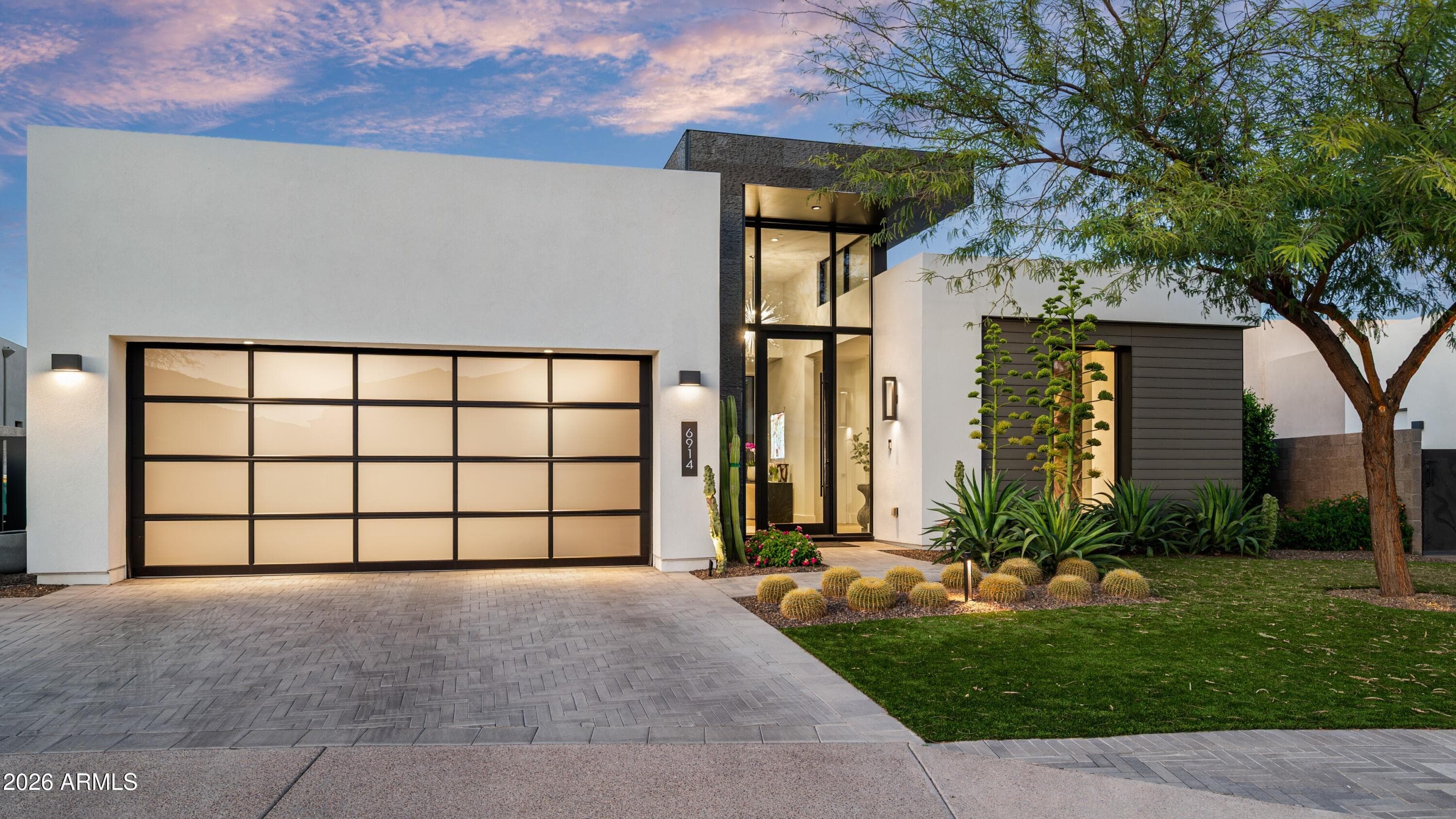 6914 E Cactus Wren Road — photo 2