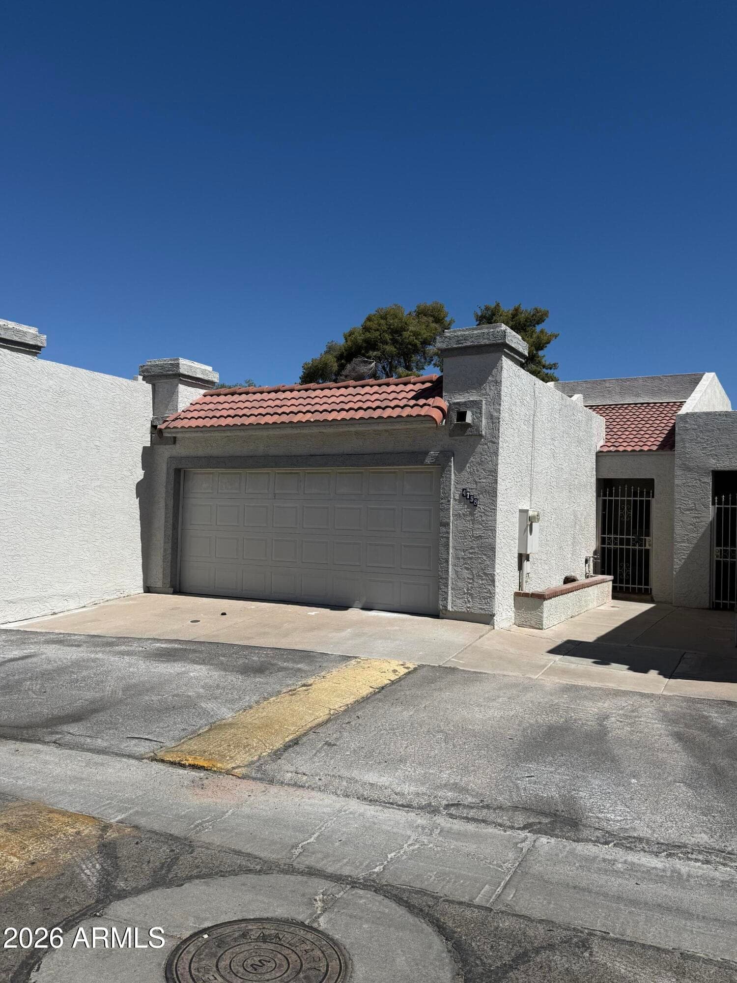4758 W Sanna Street — photo 2