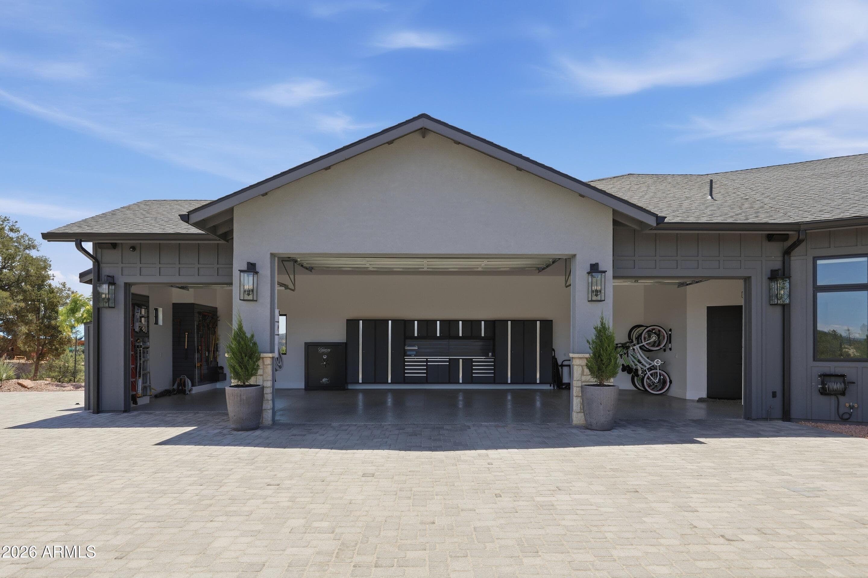 153 E Saddleback Trail — photo 7